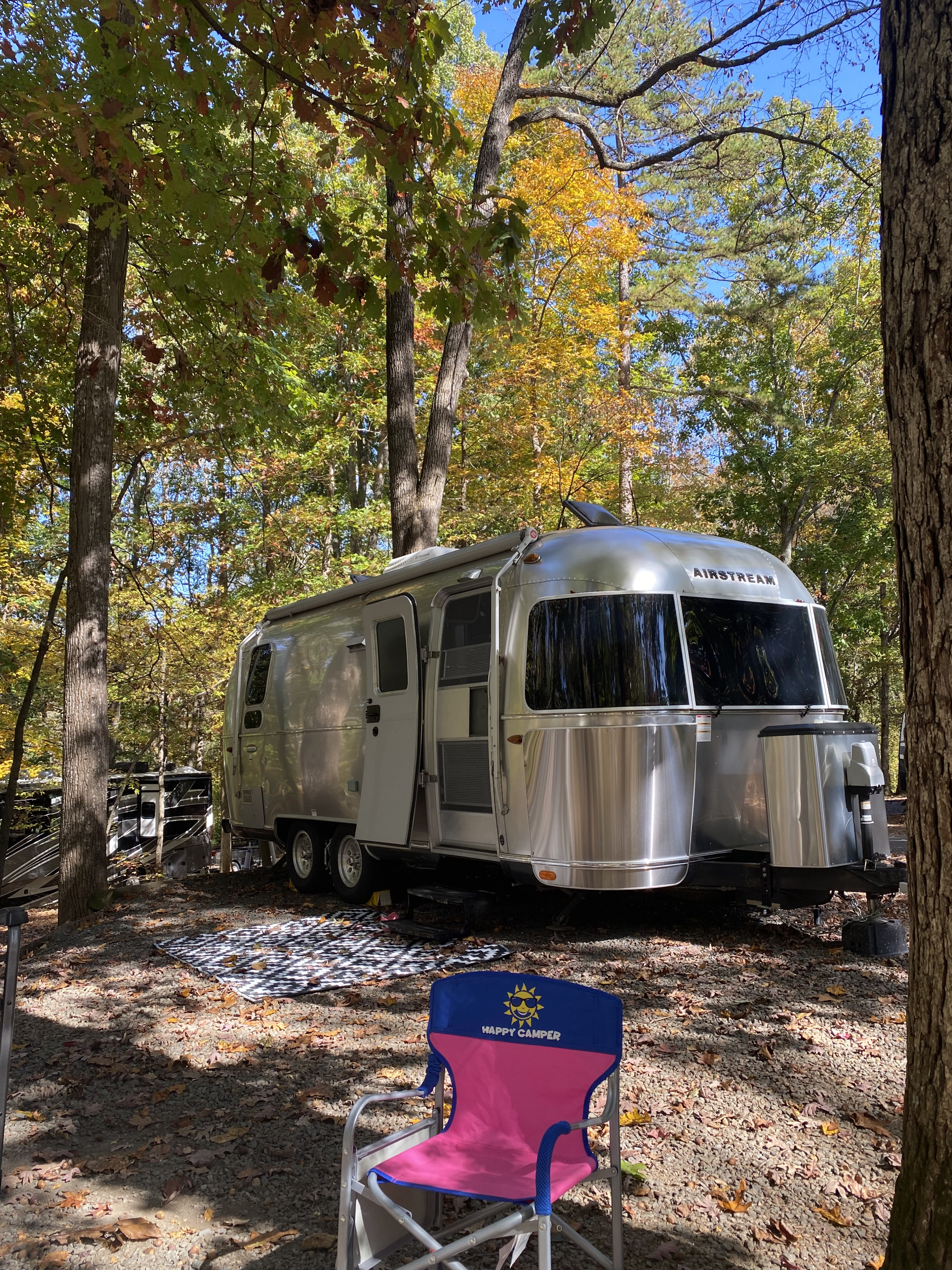 2016 - 23' Airstream International (Model 23D)