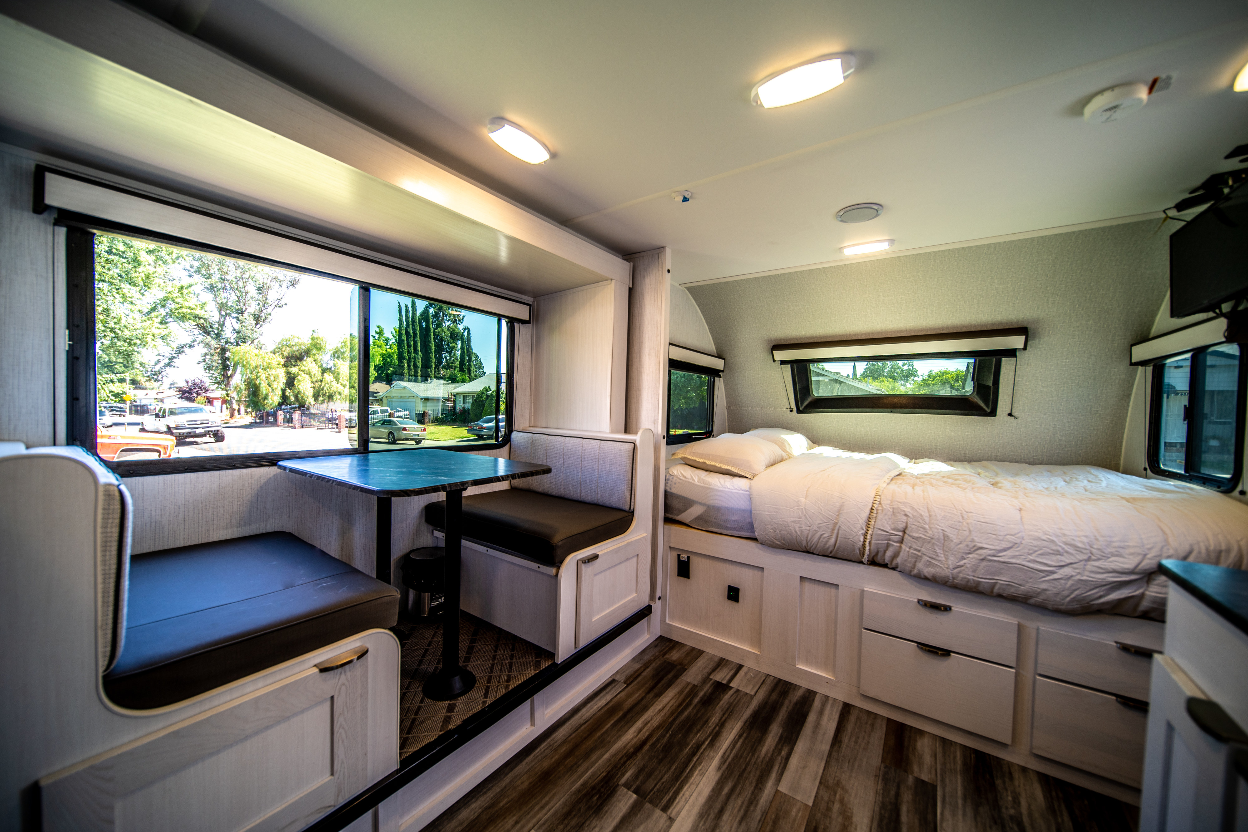 Travel trailer RV Rental 