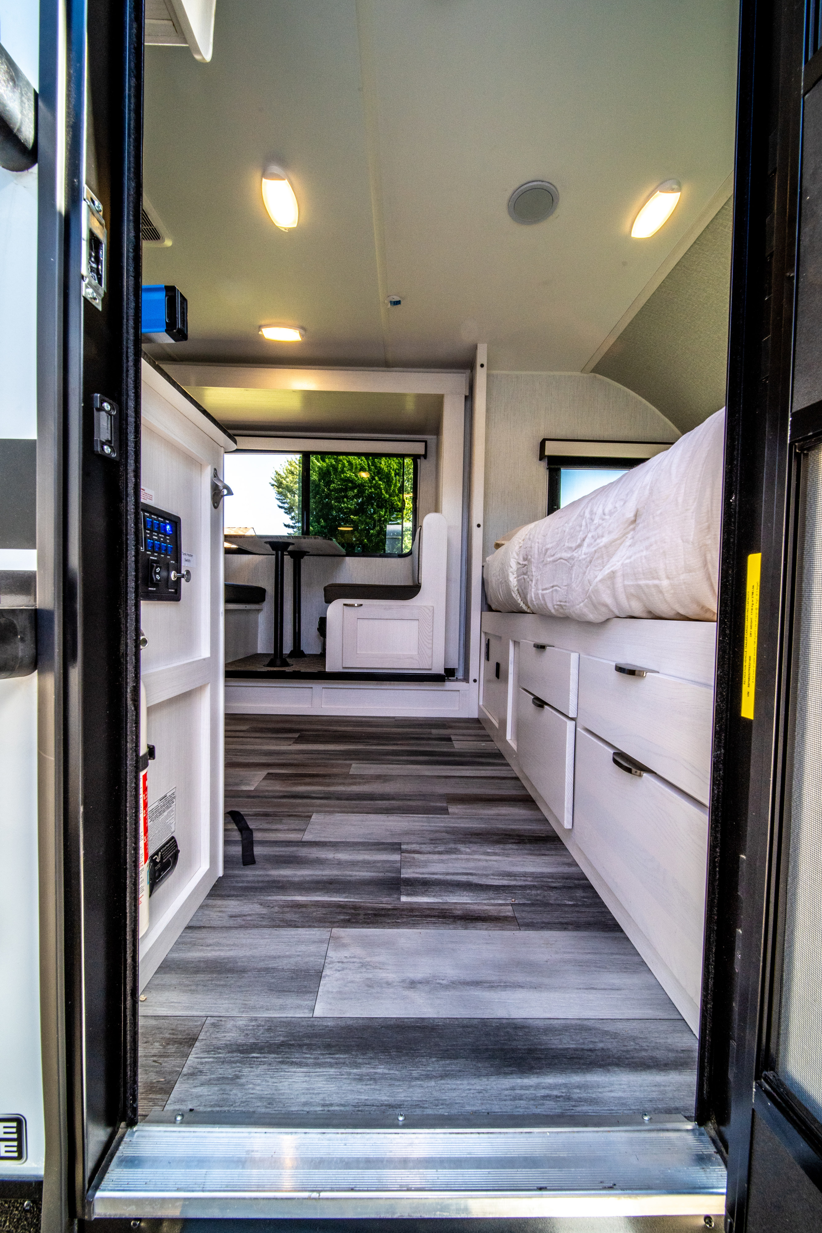 Travel trailer RV Rental 