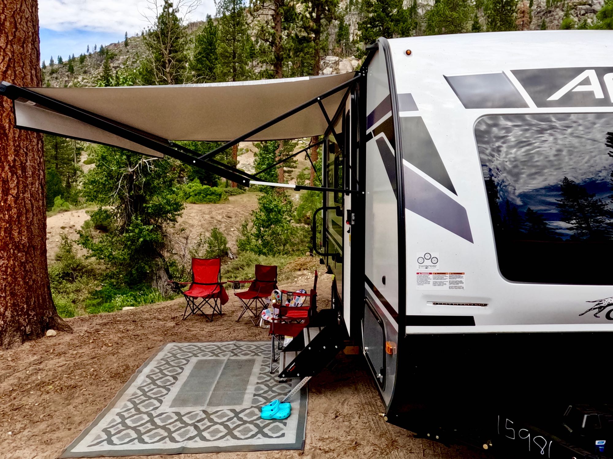 Travel trailer RV Rental 