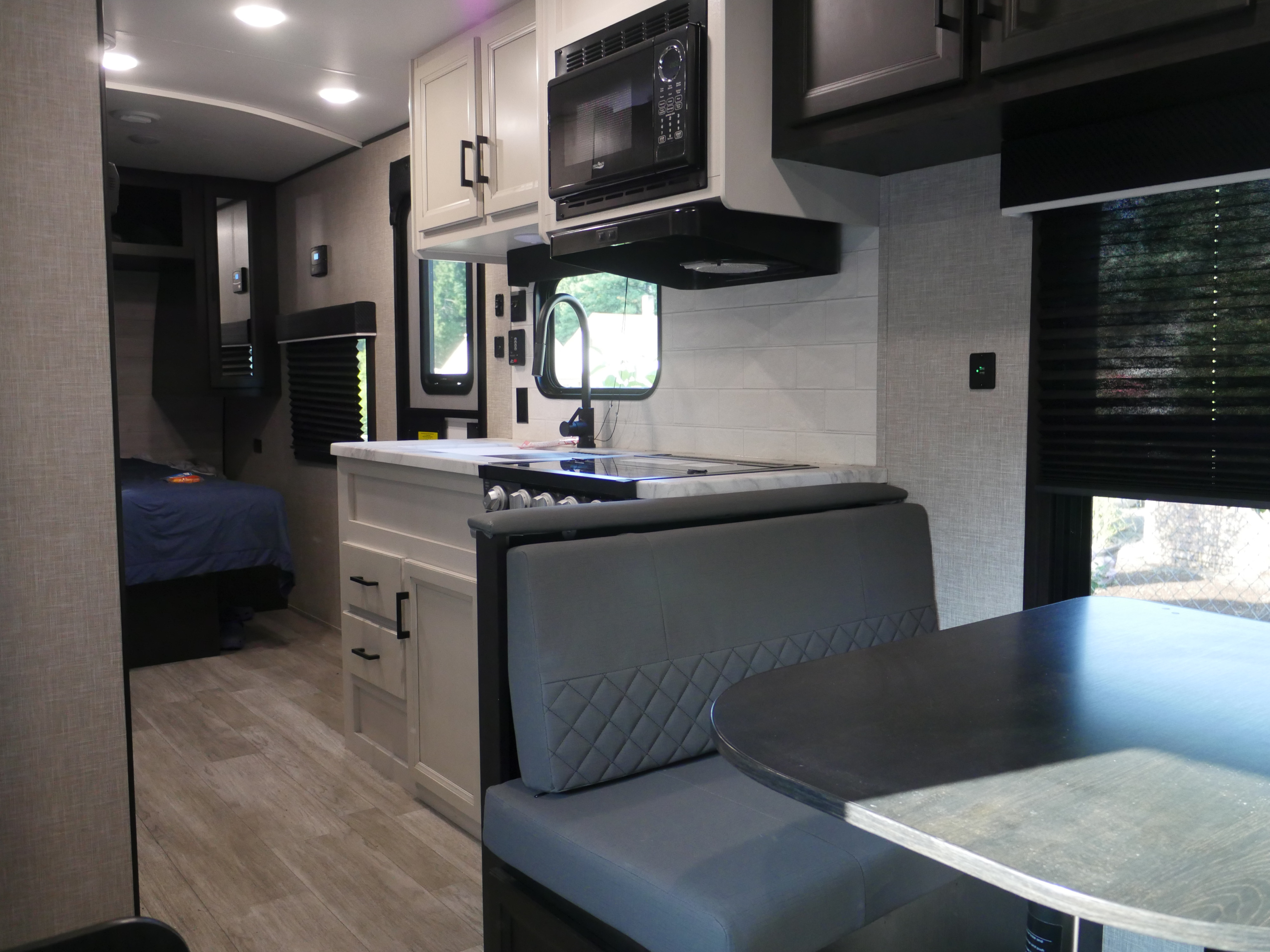 Travel trailer RV Rental 