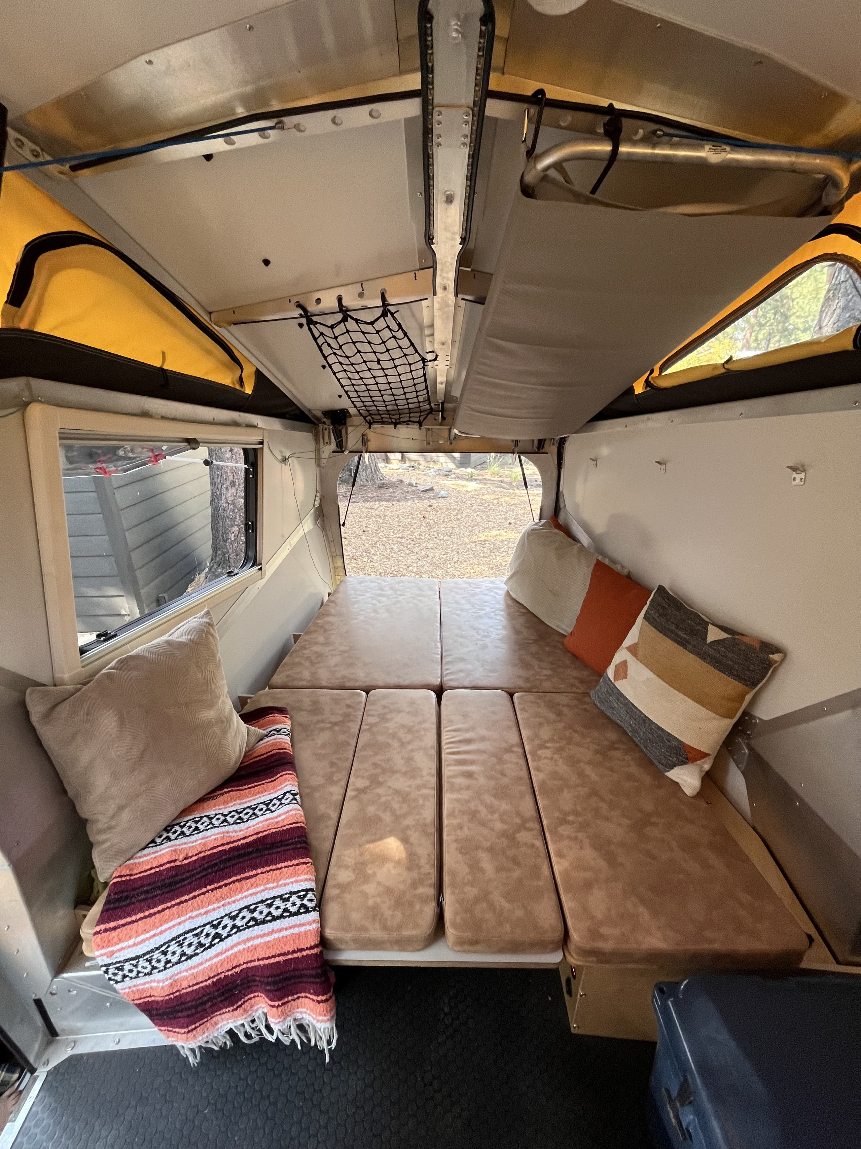 TAXA TAXA Trailer 2020