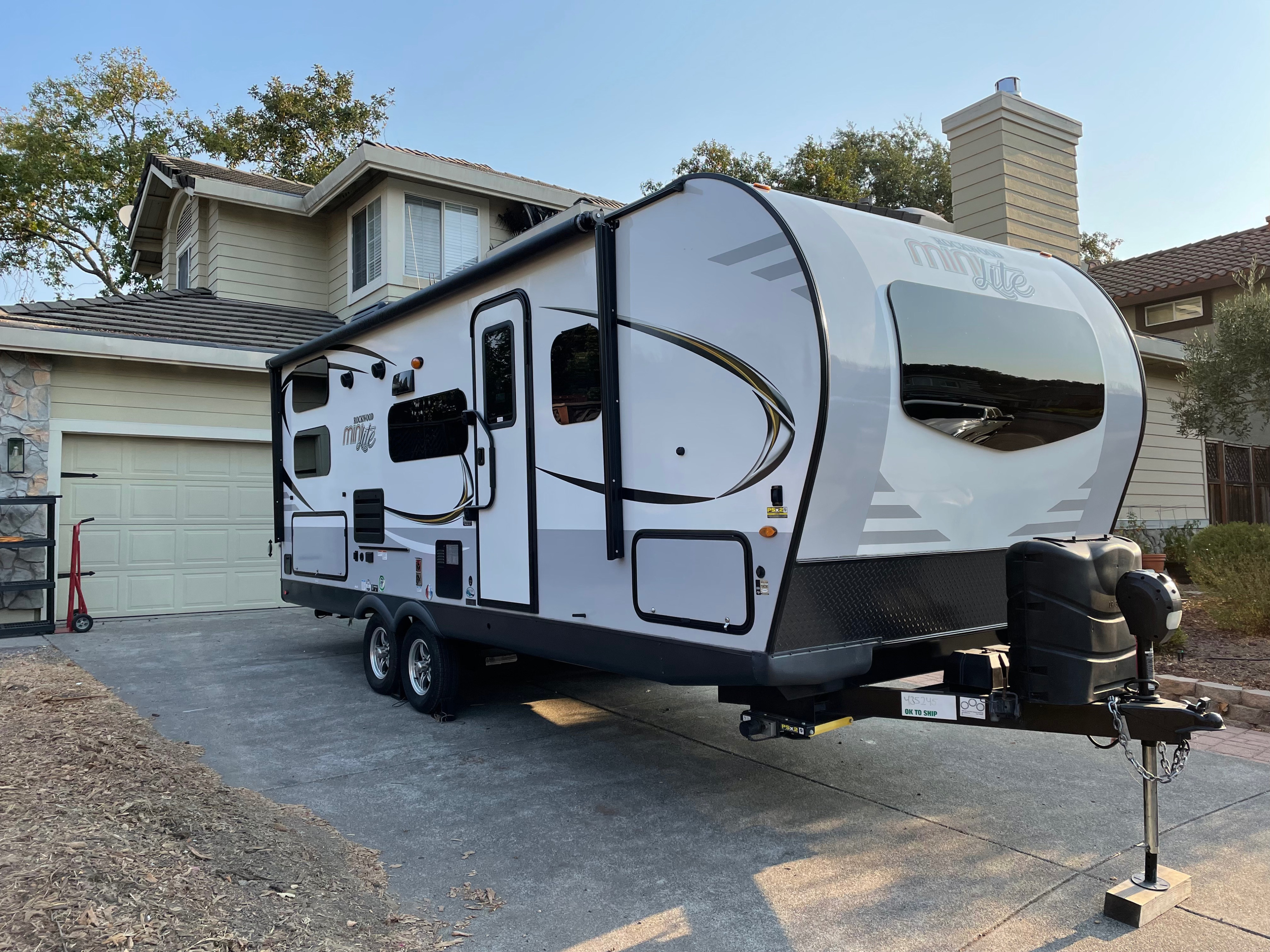 2020 Forest River Rockwood Mini Lite with Murphy bed