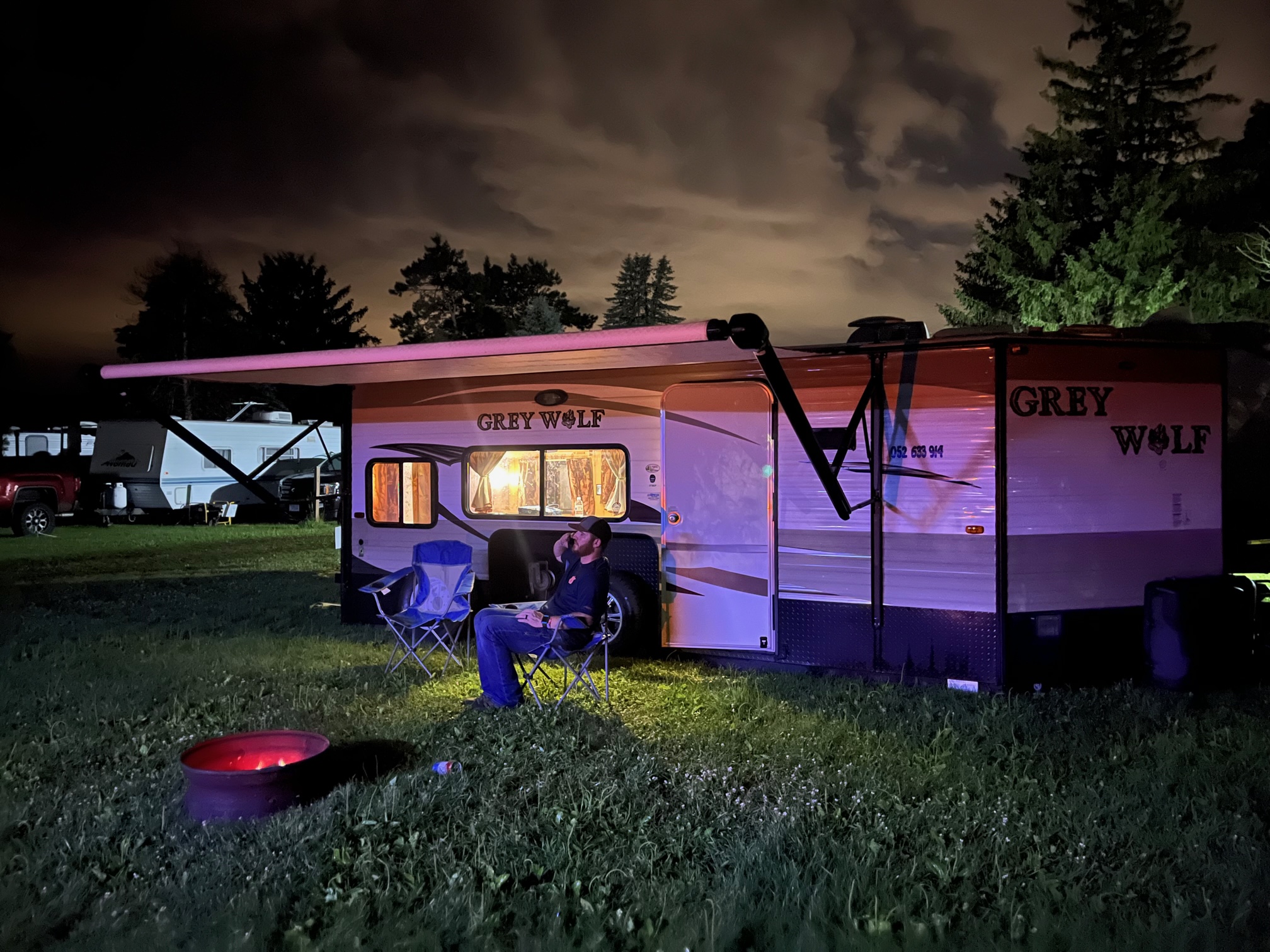 2015 Forest River Heat/AC & Extra Amenities