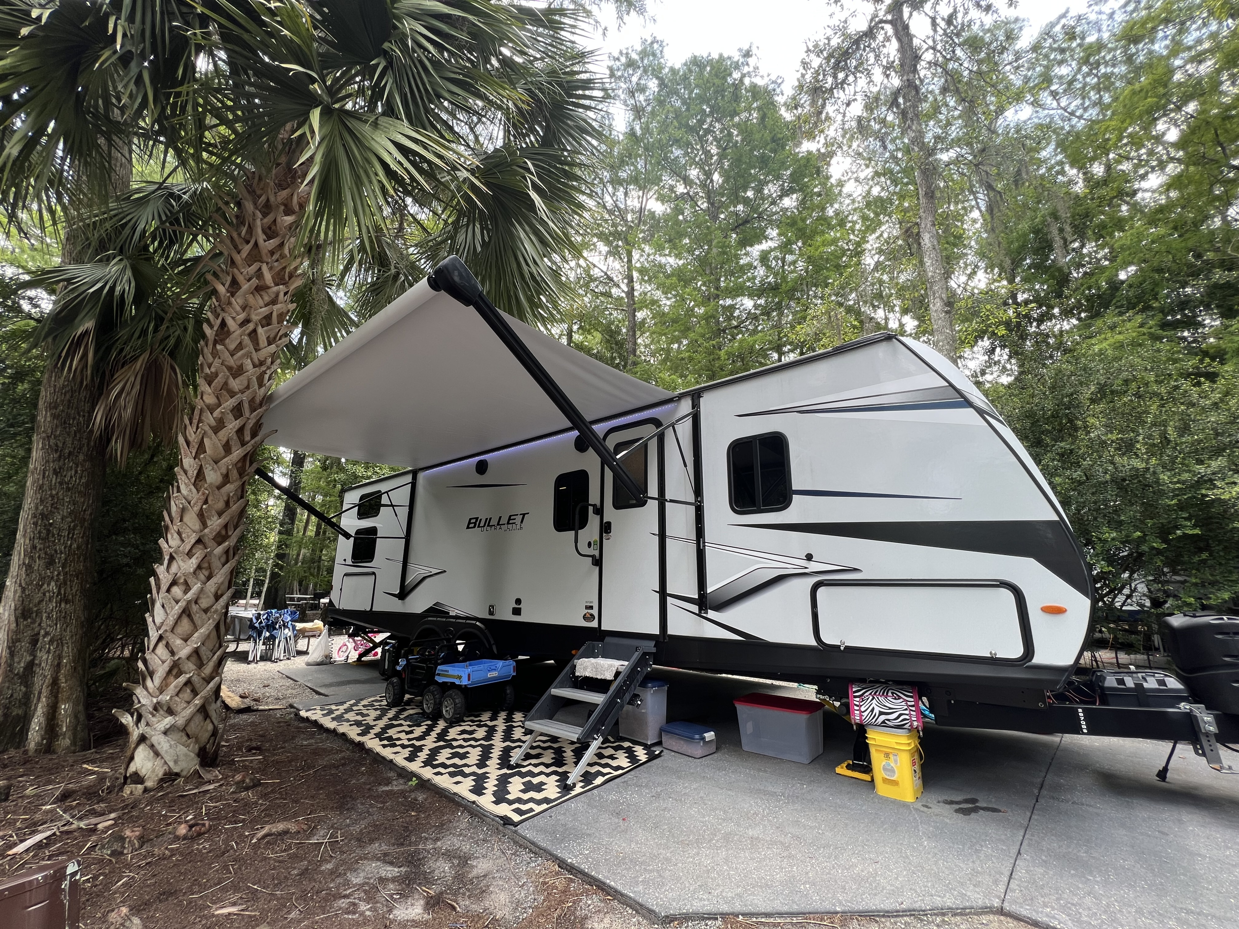 Travel trailer RV Rental 