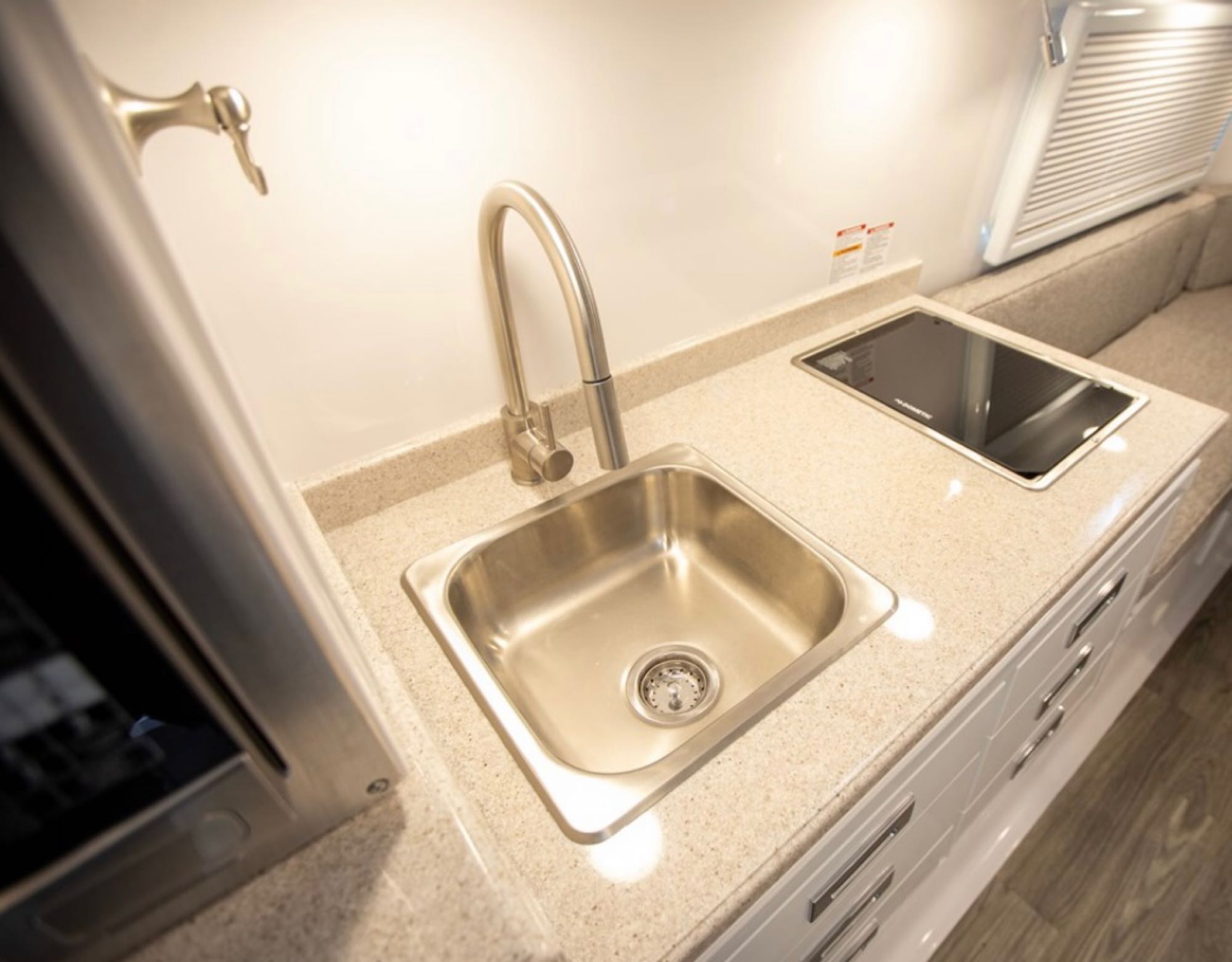 Travel trailer RV Rental 