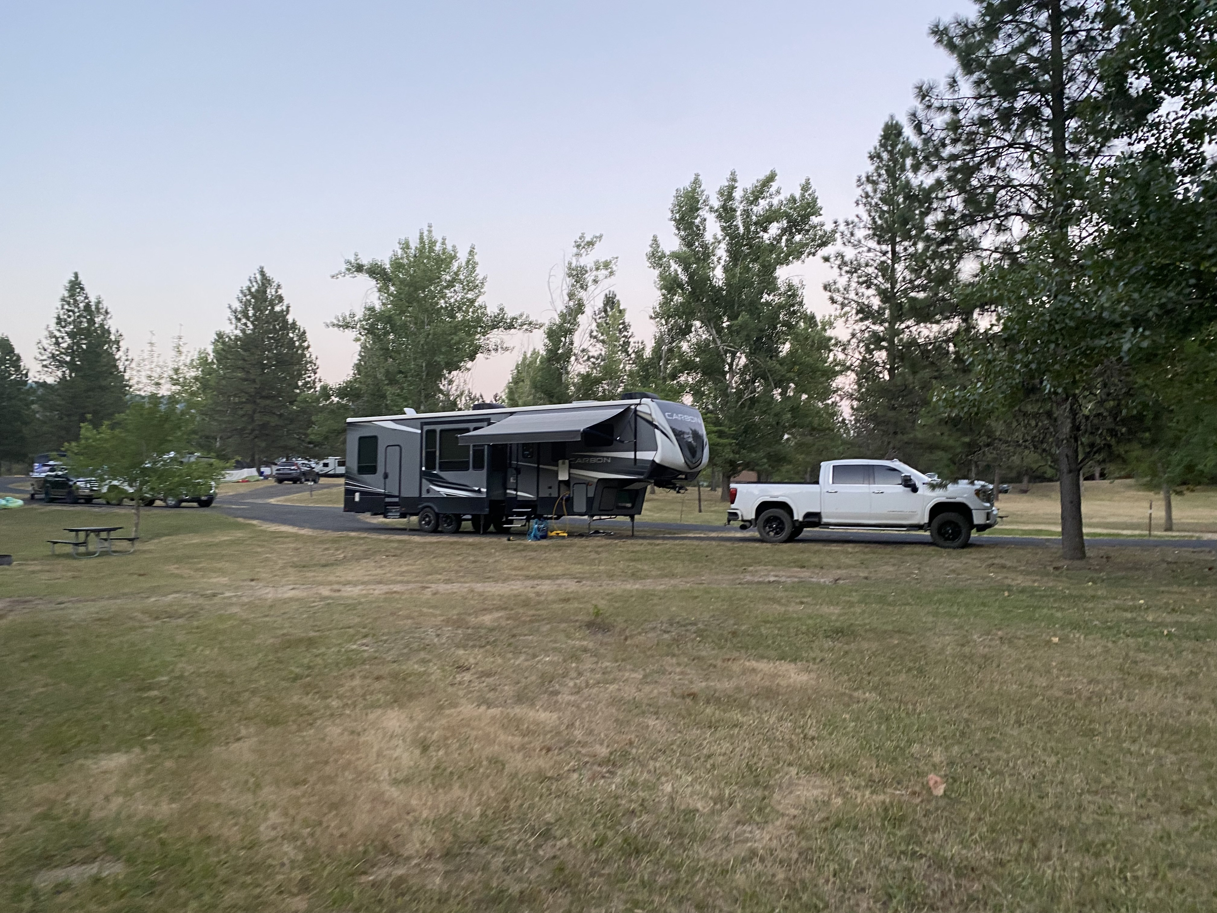 2020 Keystone Carbon 5th wheel toy hauler