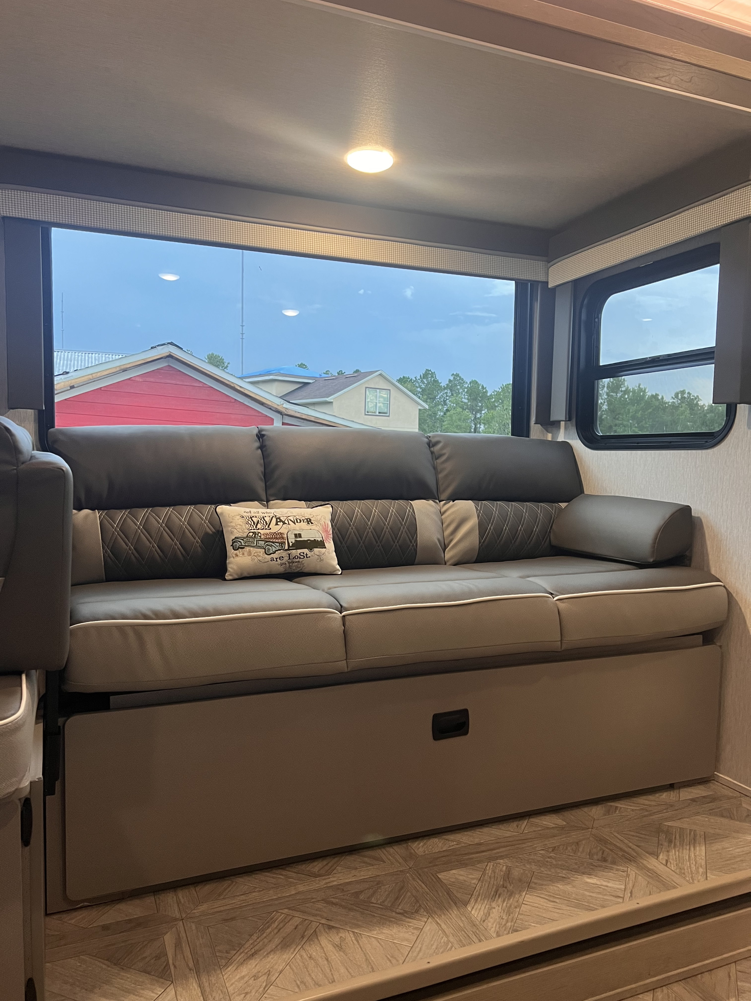 Travel trailer RV Rental 