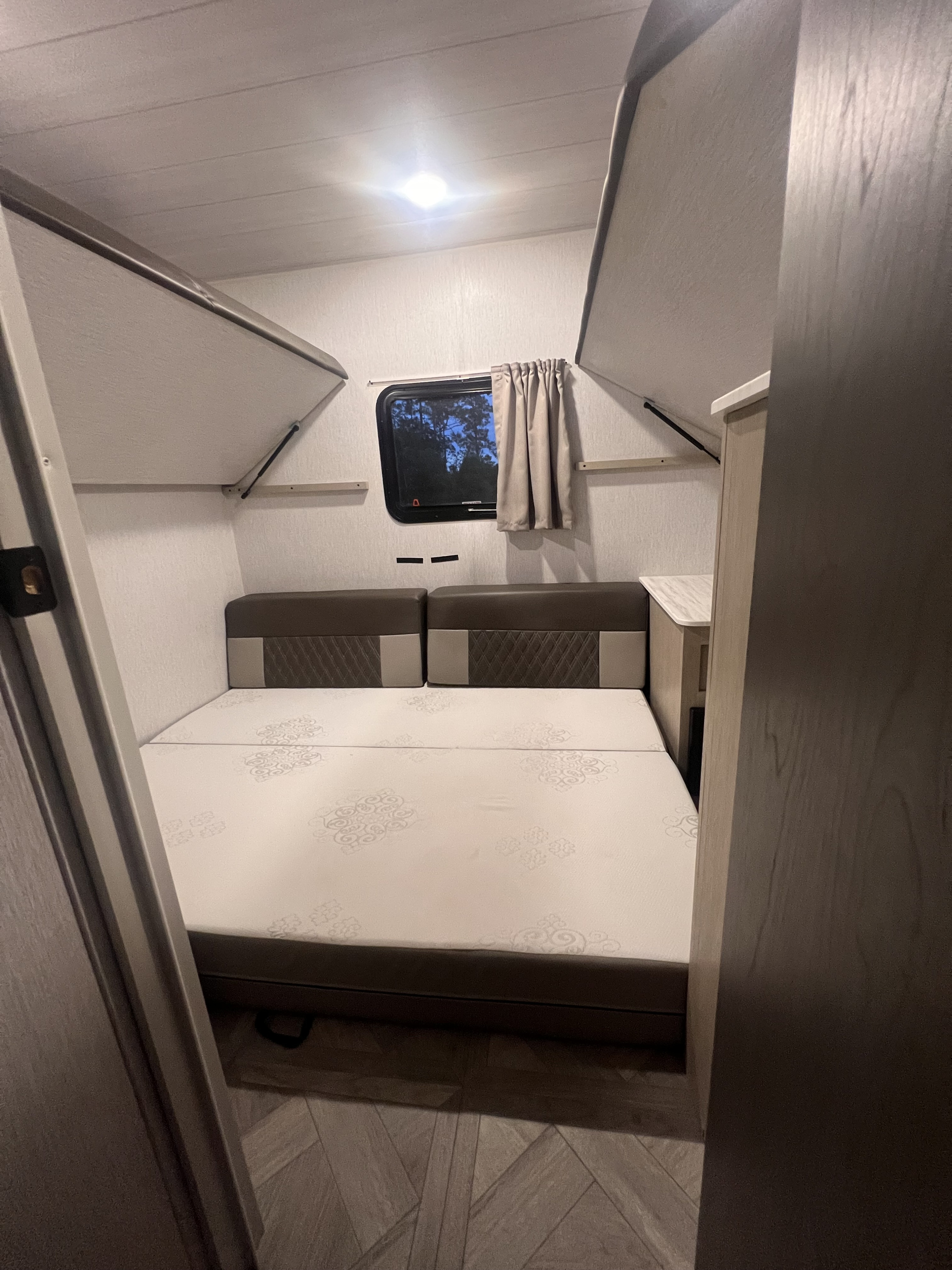 Travel trailer RV Rental 
