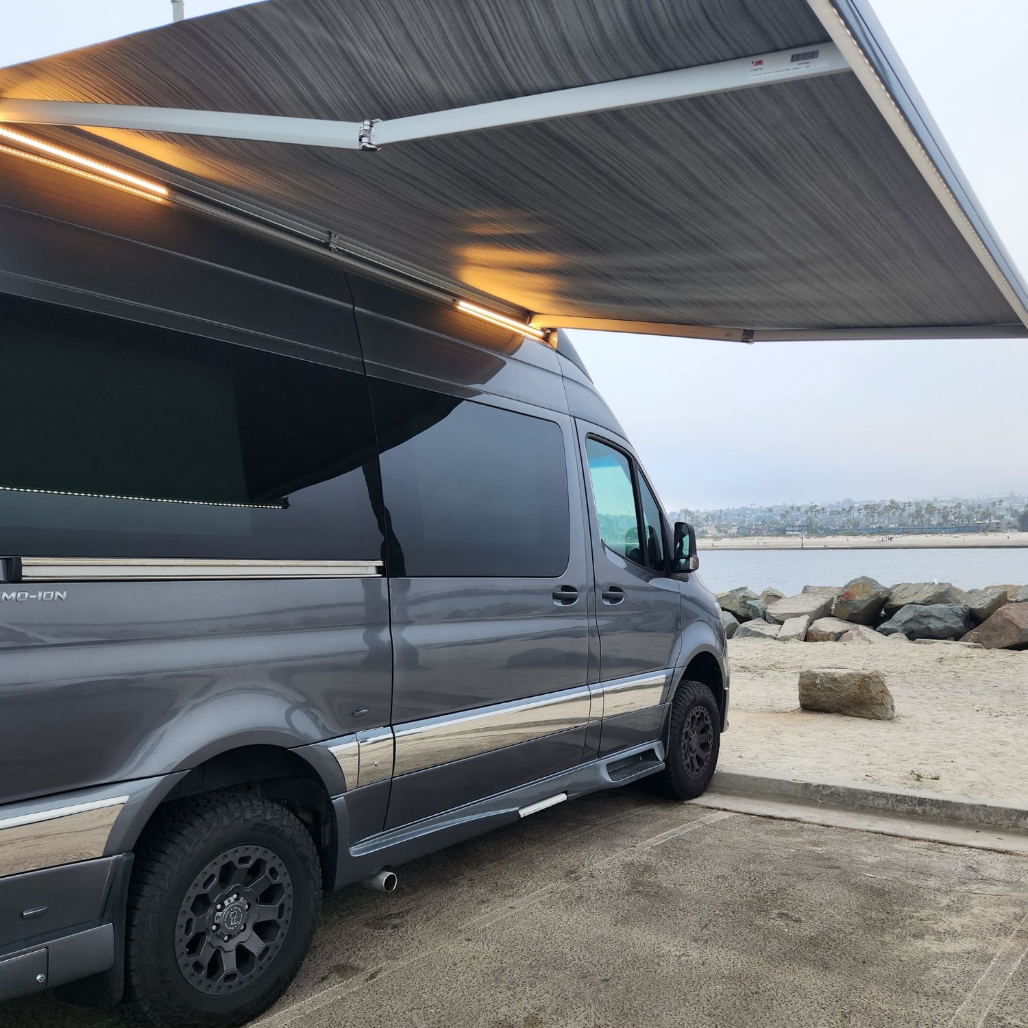 Camper van RV Rental 