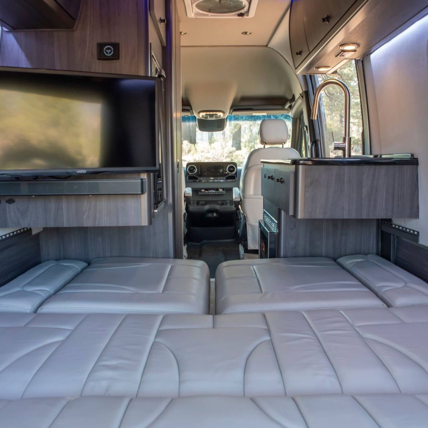 Camper van RV Rental 