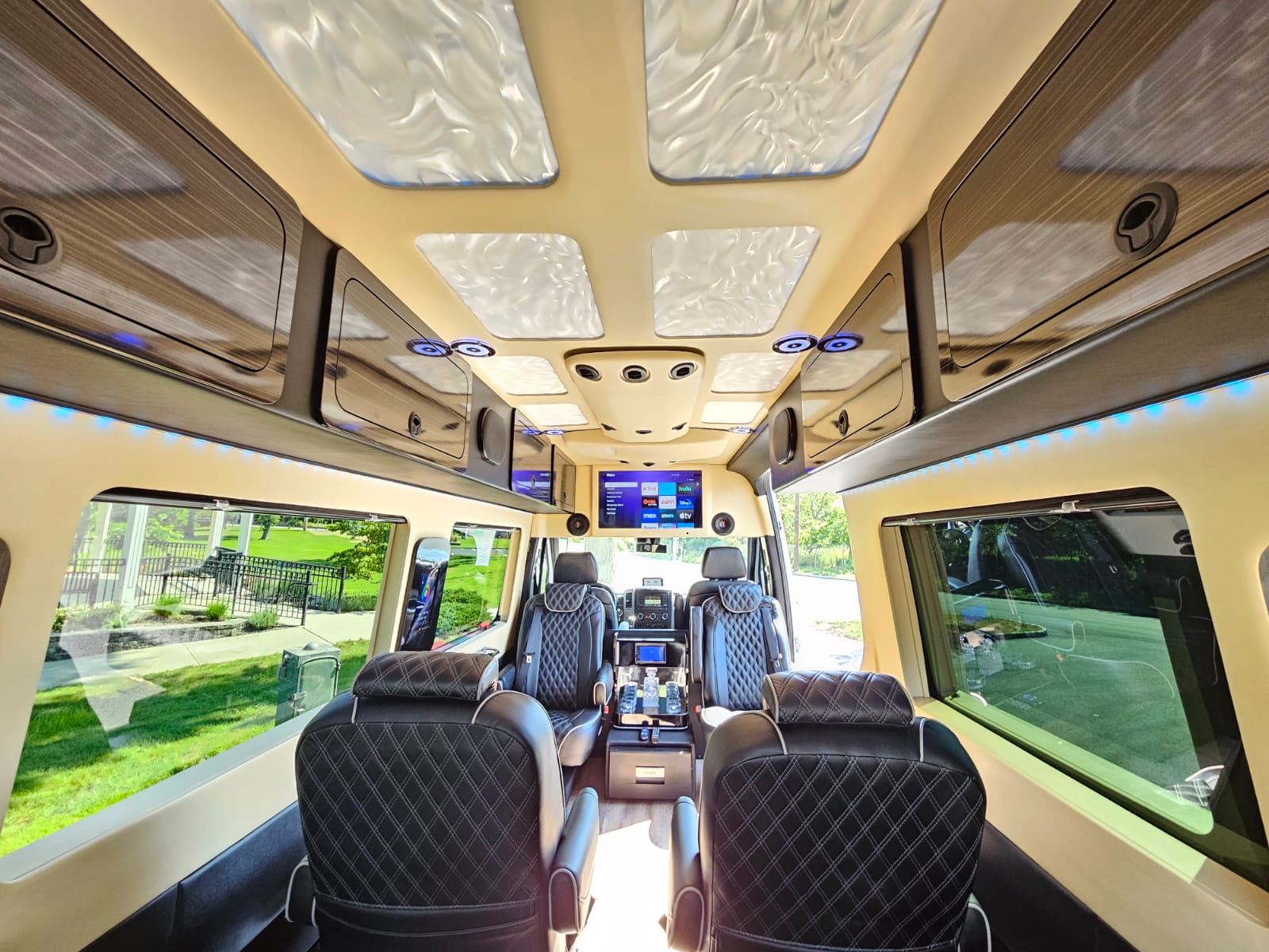2016 Mercedes Benz Sprinter Camper van Rental in Middlesex NJ
