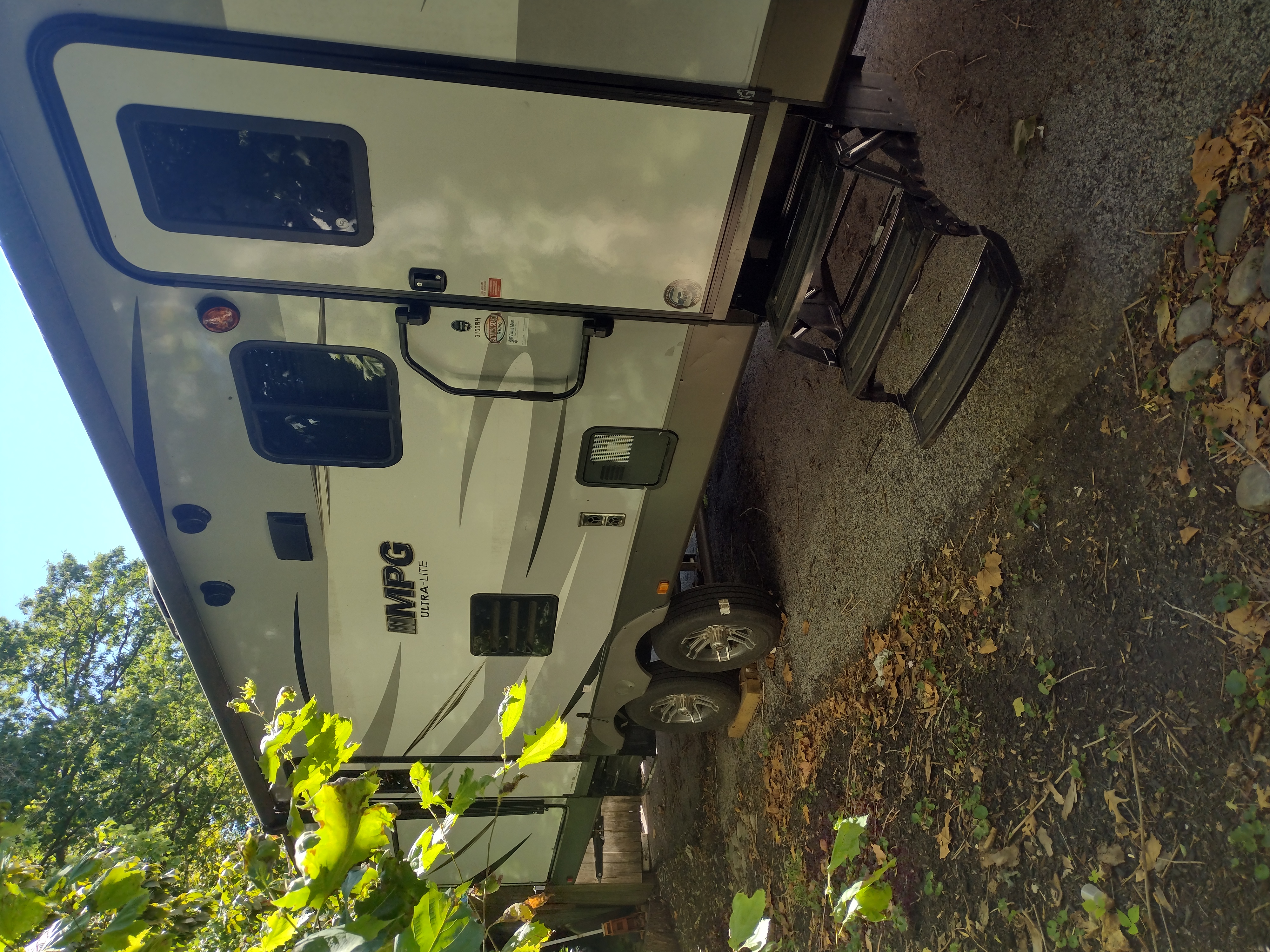 Travel trailer RV Rental 