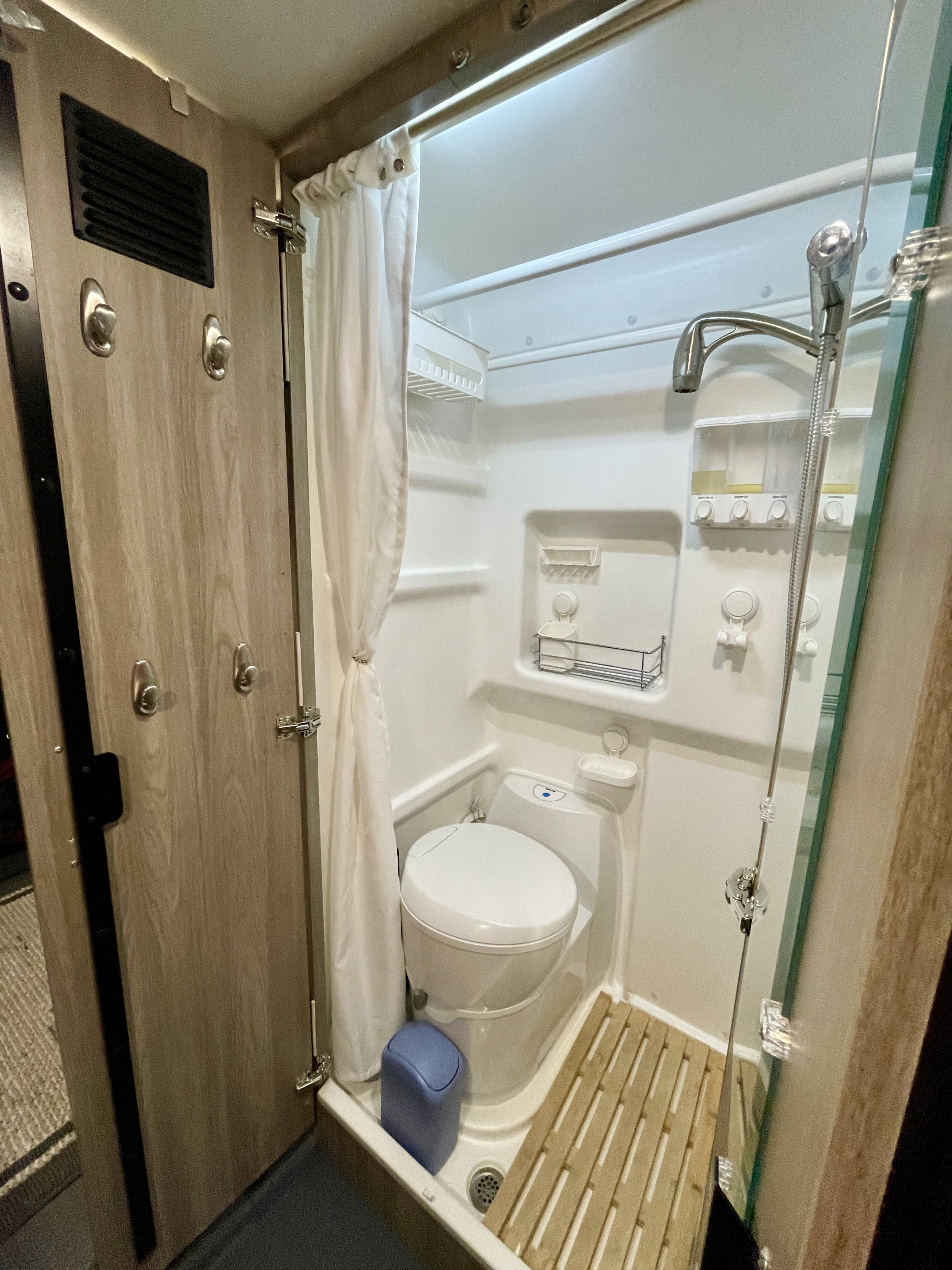 Class B RV Rental 