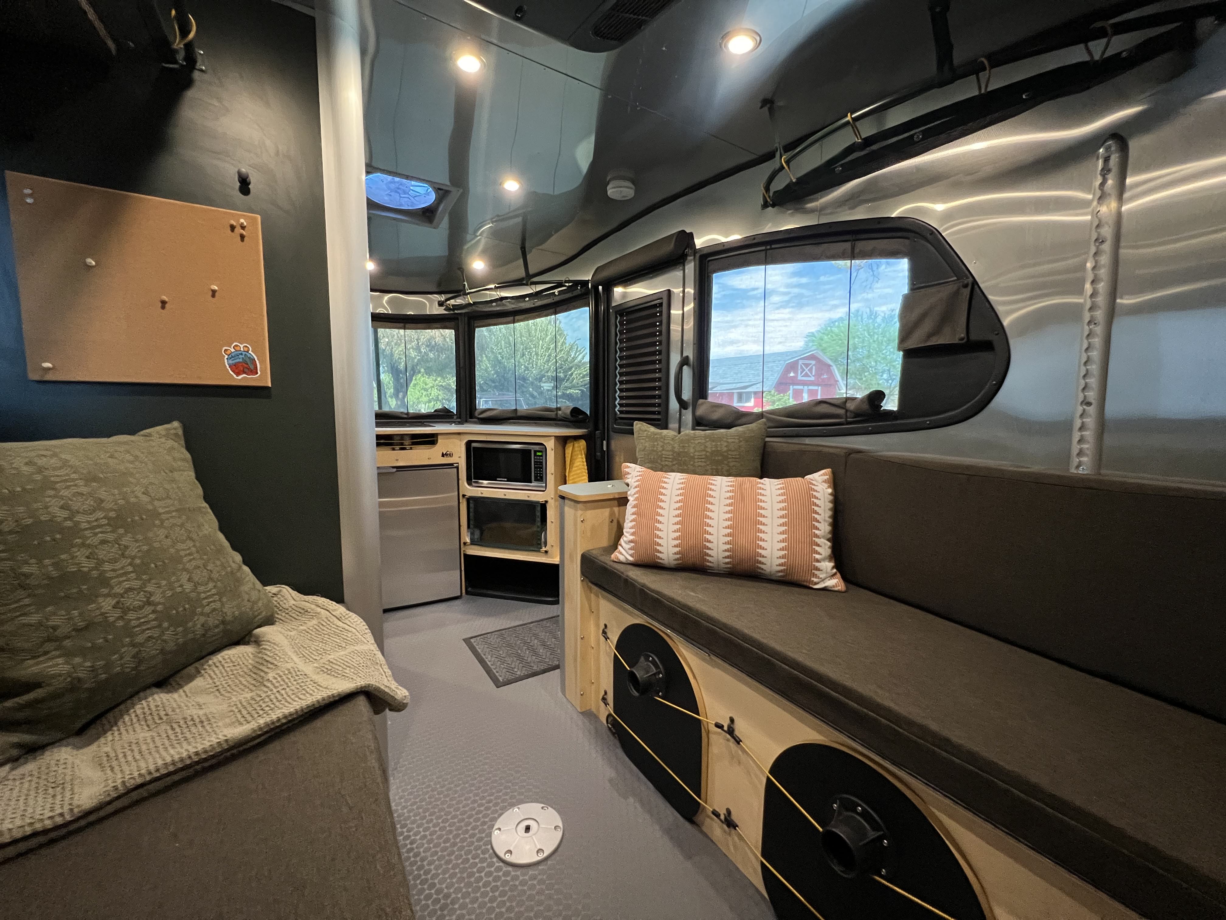 Travel trailer RV Rental 