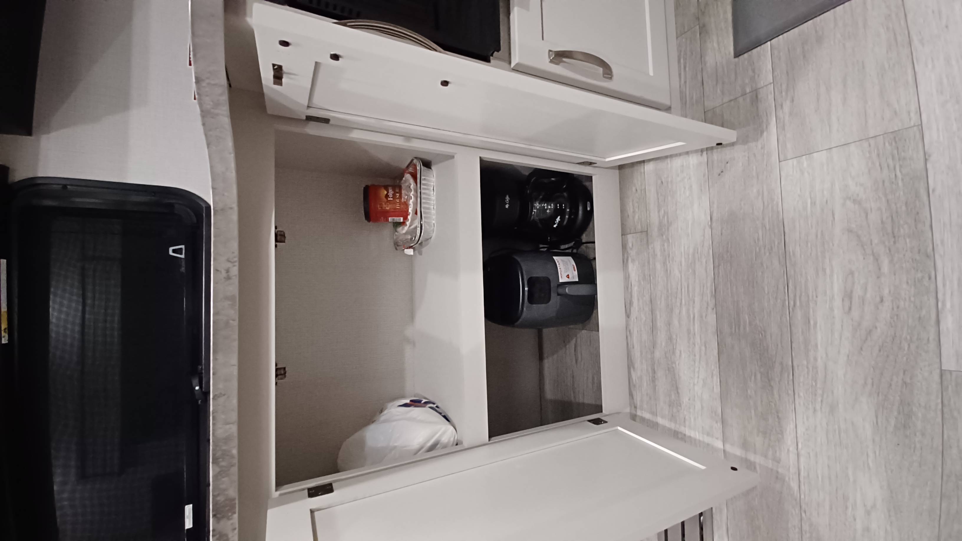 Fifth-wheel RV Rental 