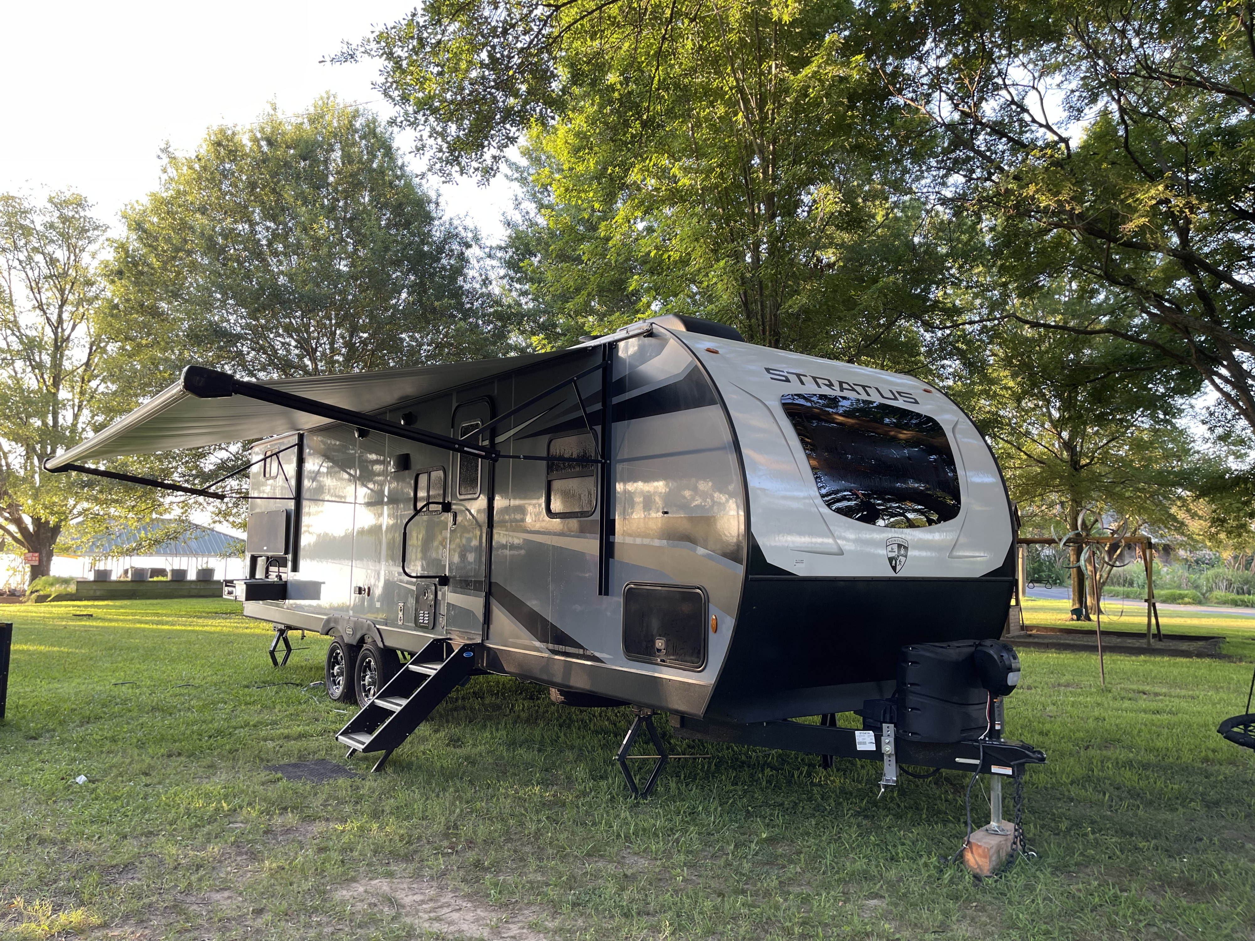 Travel trailer RV Rental 