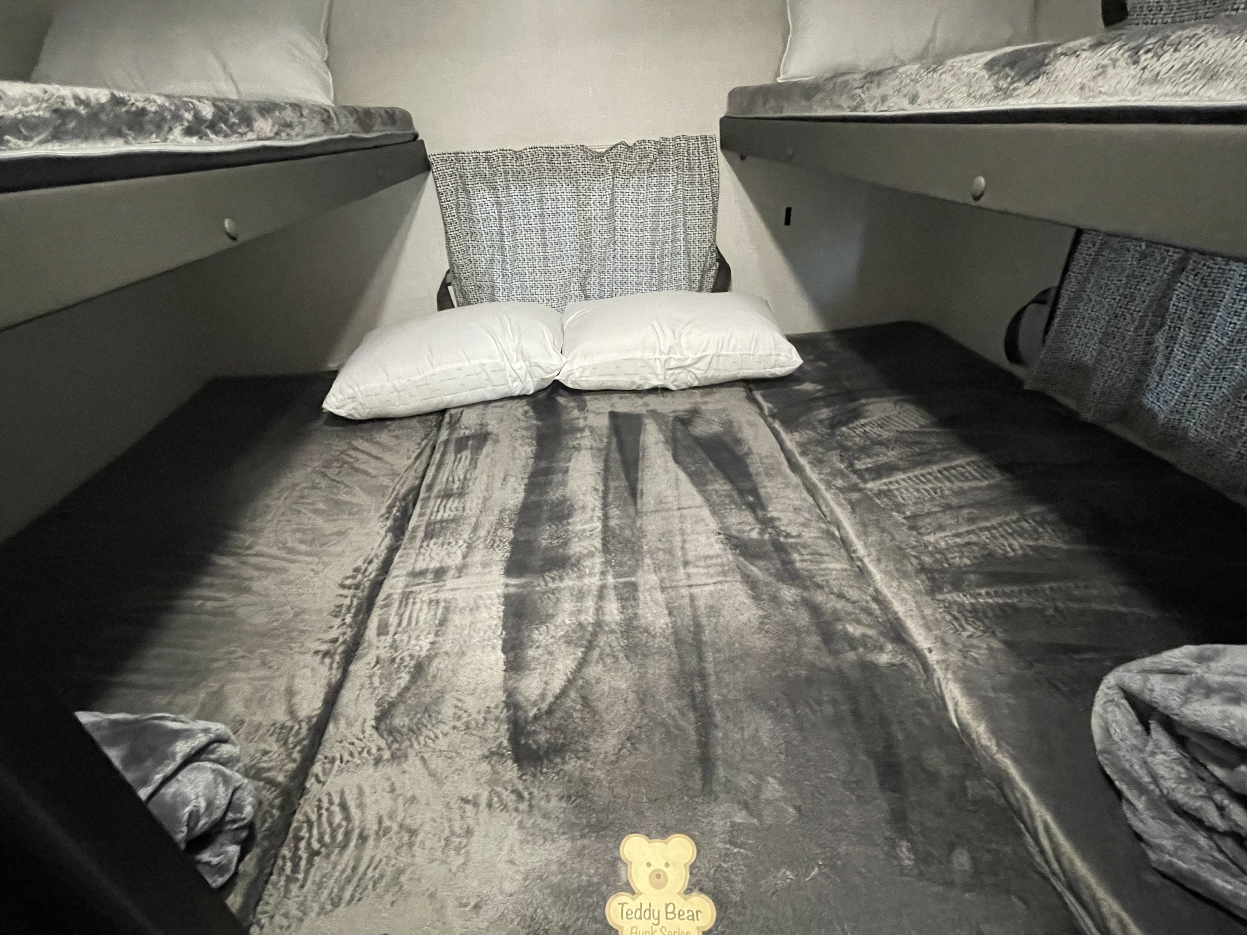 Travel trailer RV Rental 