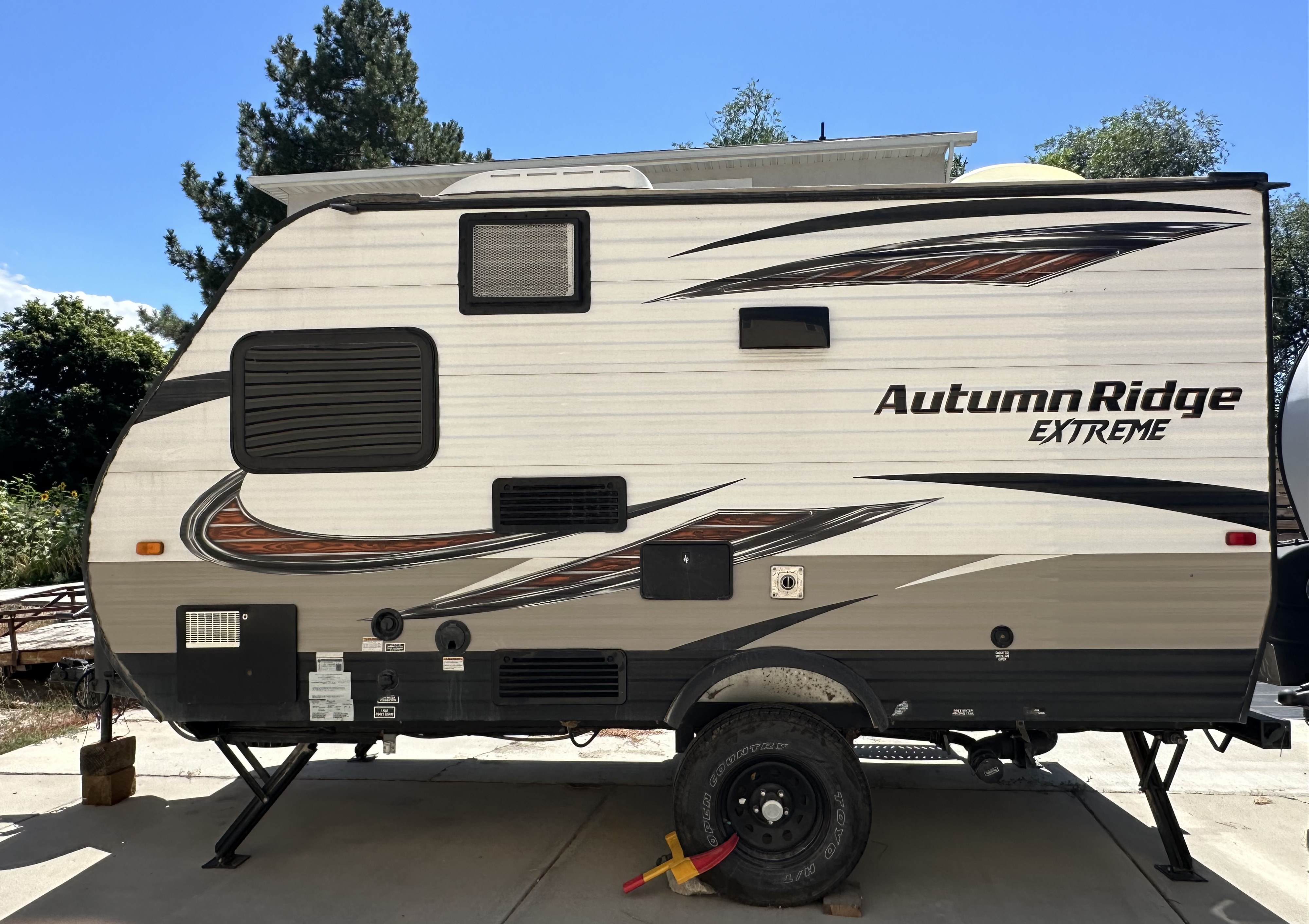 2018 Starcraft Autumn Ridge 15RB