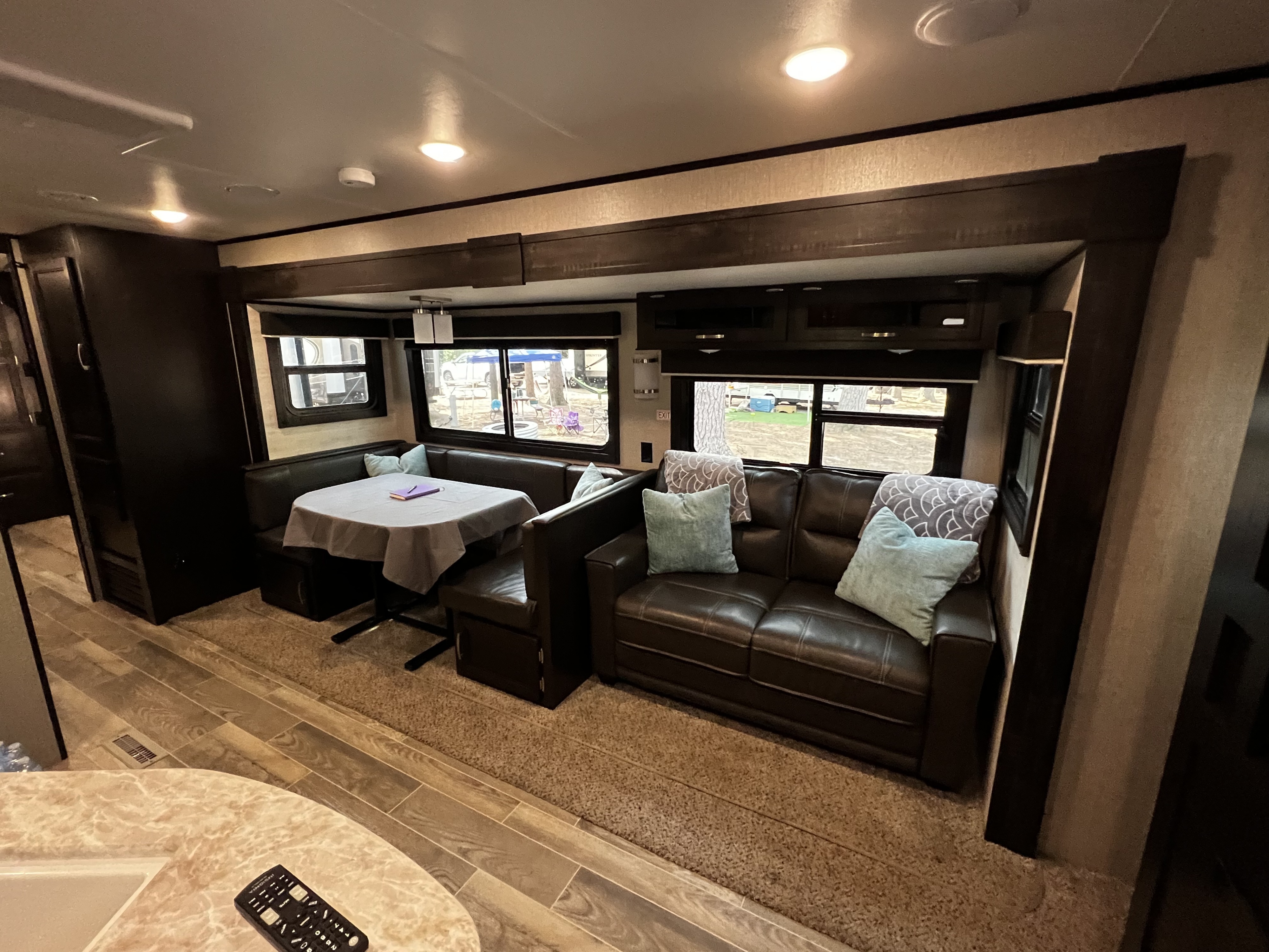2021 Jayco 32TSBH Huge Bunkhouse room