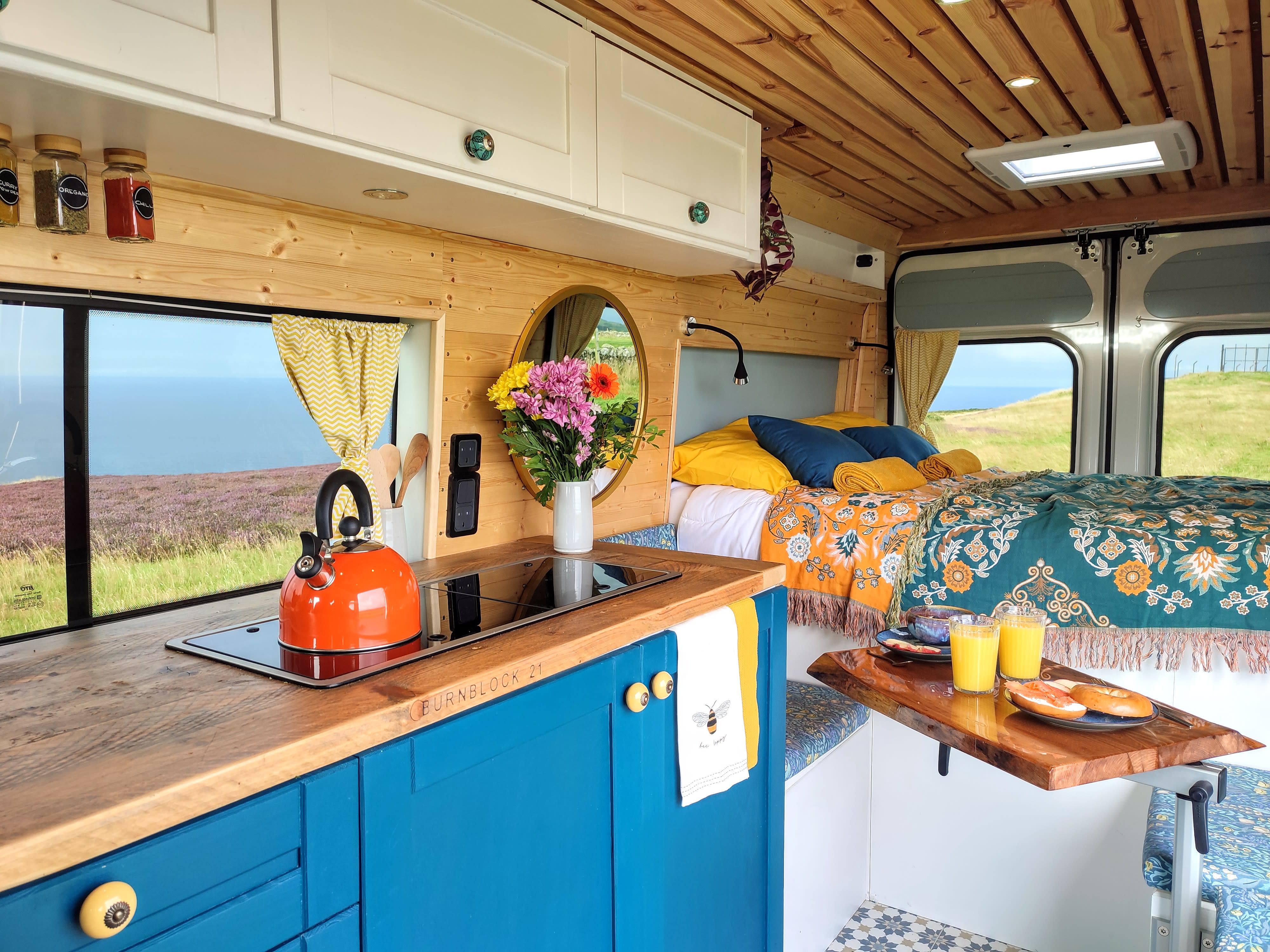 Quirky Campers Campervan Conversion Dvla Caddy Maxi Camper