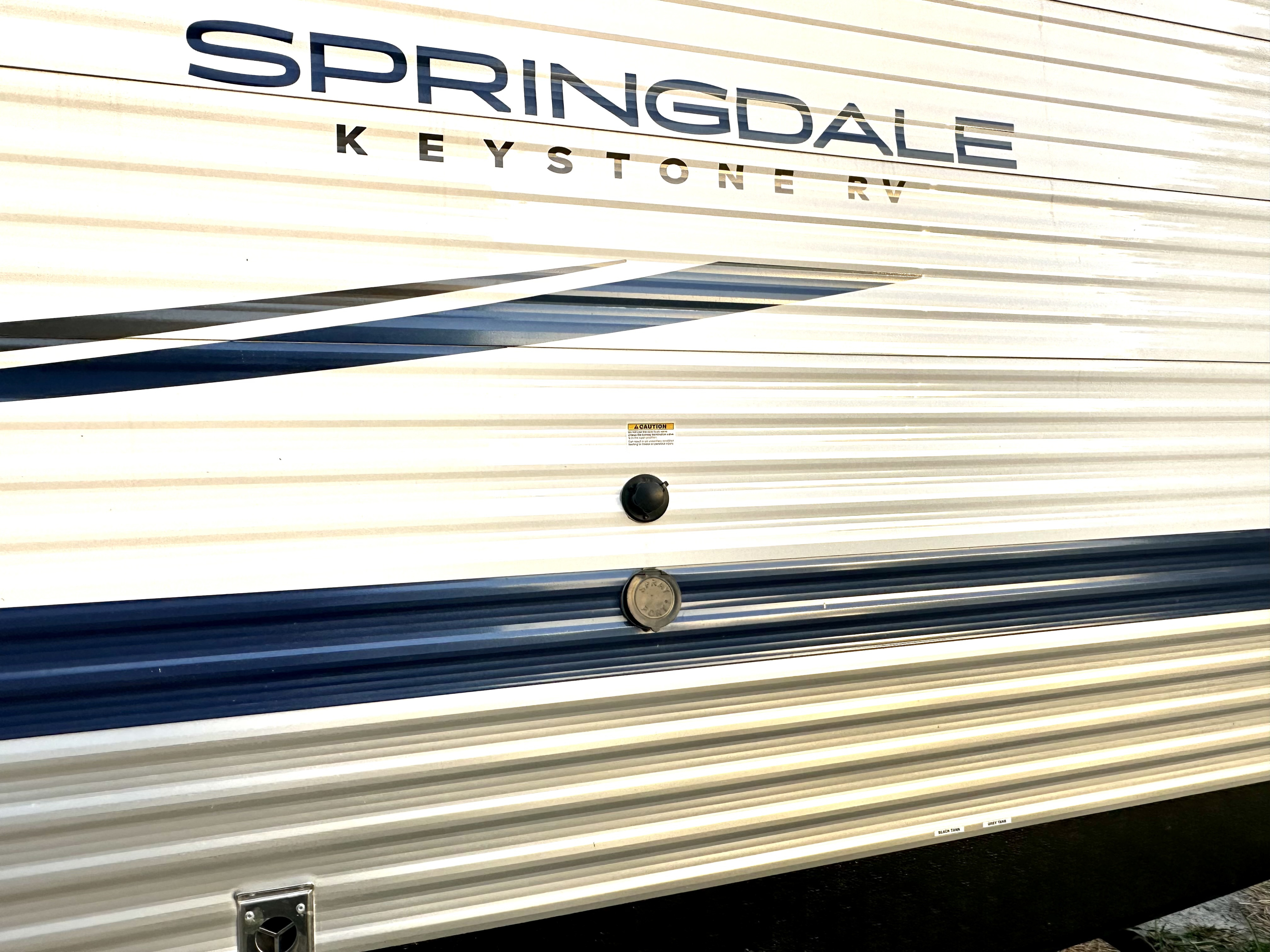 Travel trailer RV Rental 