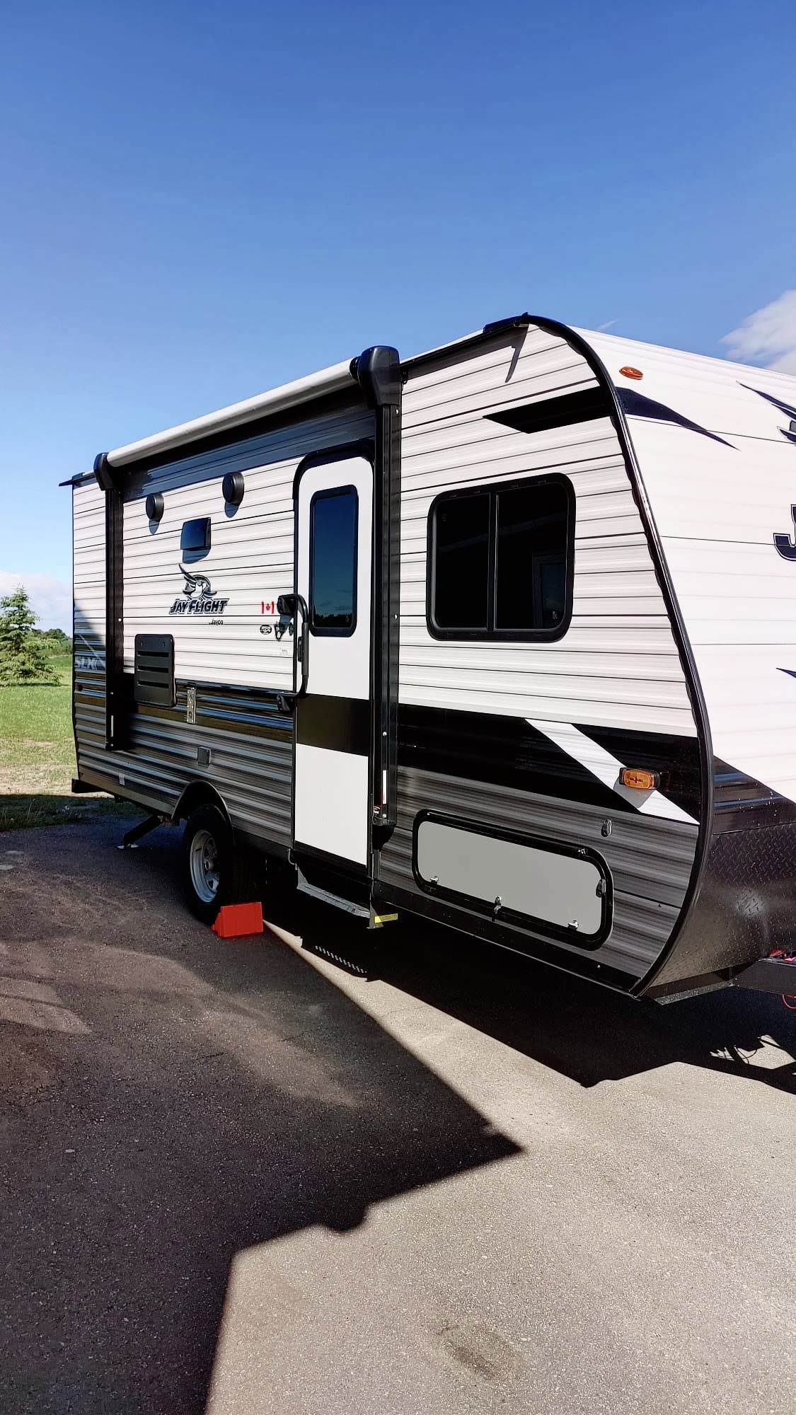 Lehman Family 2022 Jayco Jay Flight SLX
