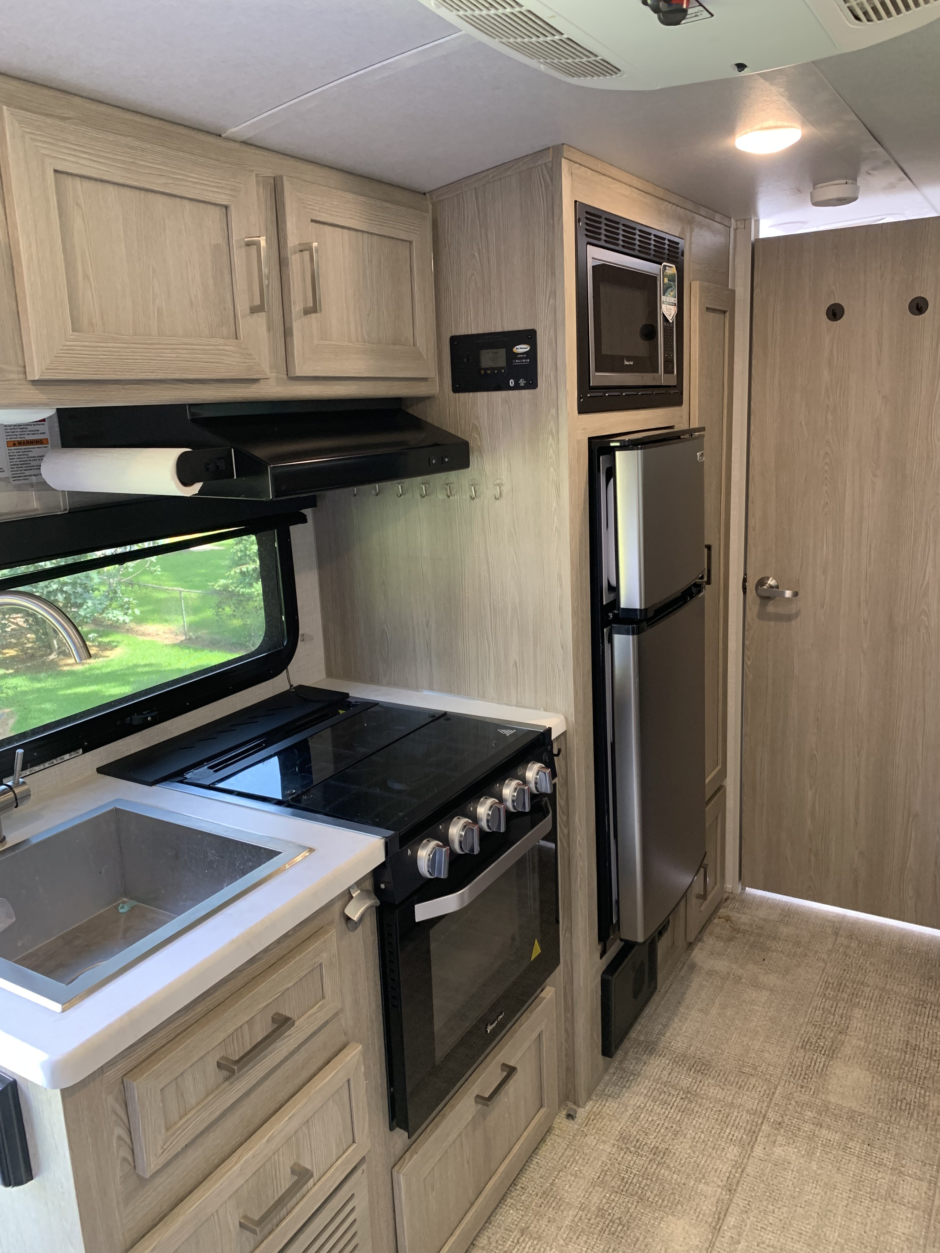 Travel trailer RV Rental 