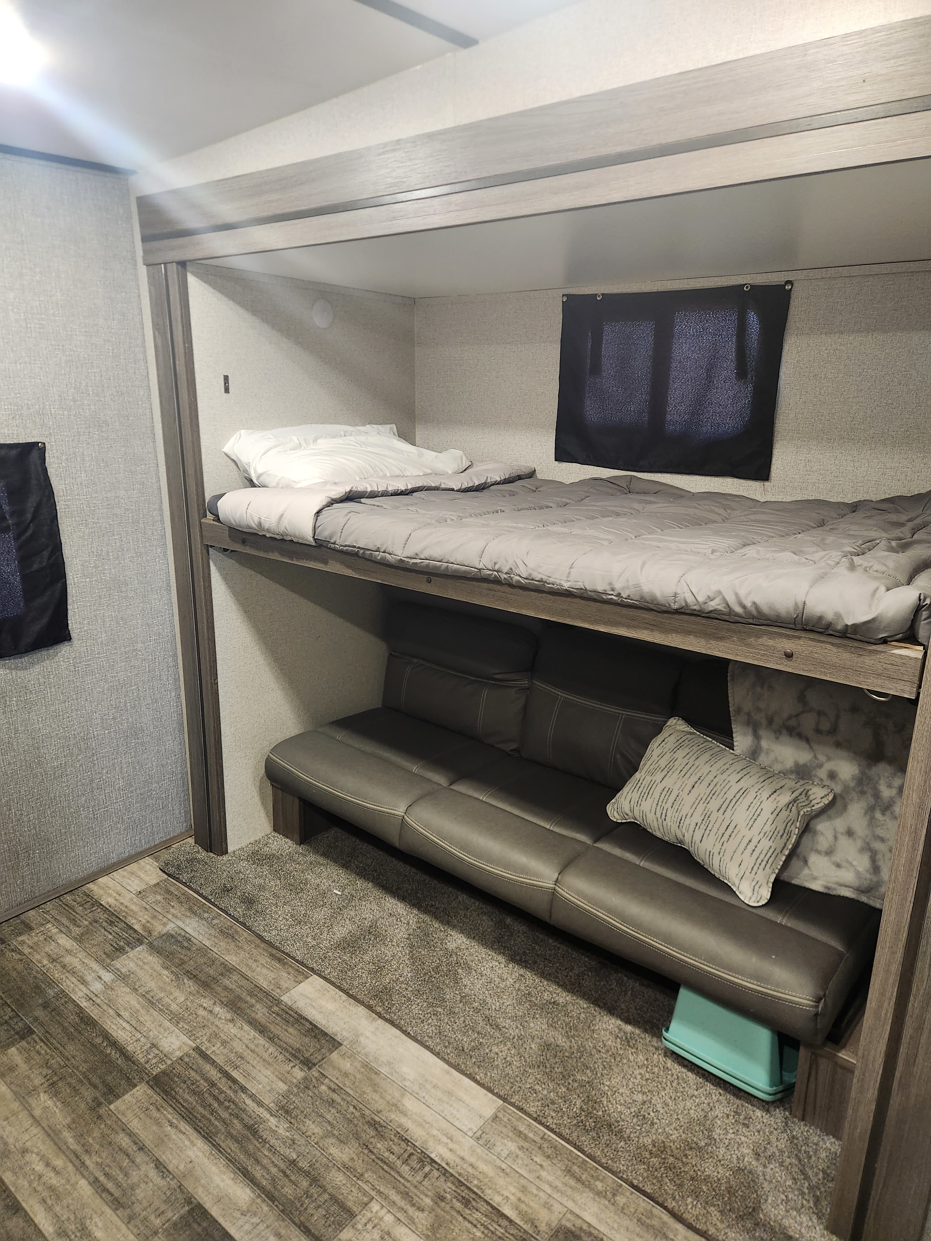 Crossroads RV Volante 2022