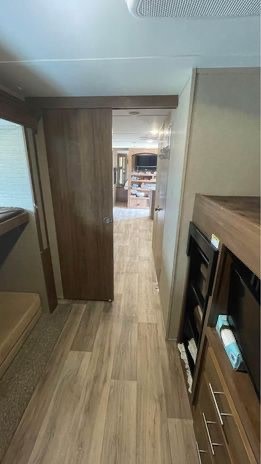 Travel trailer RV Rental 