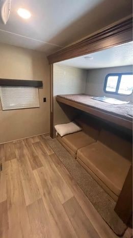 Travel trailer RV Rental 
