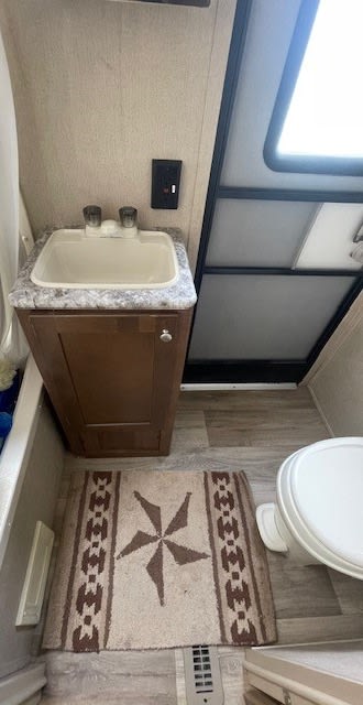 Travel trailer RV Rental 