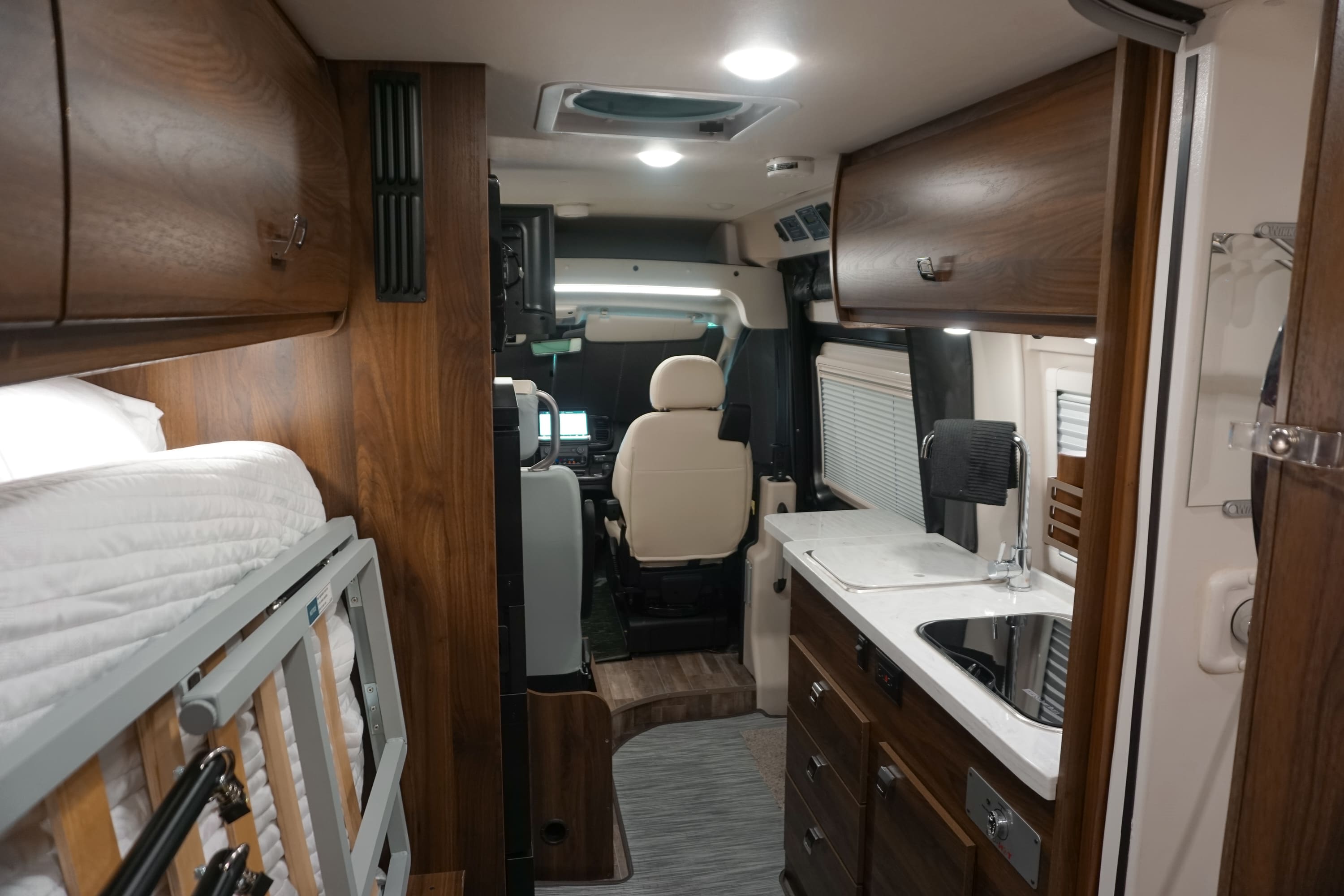Class B RV Rental 