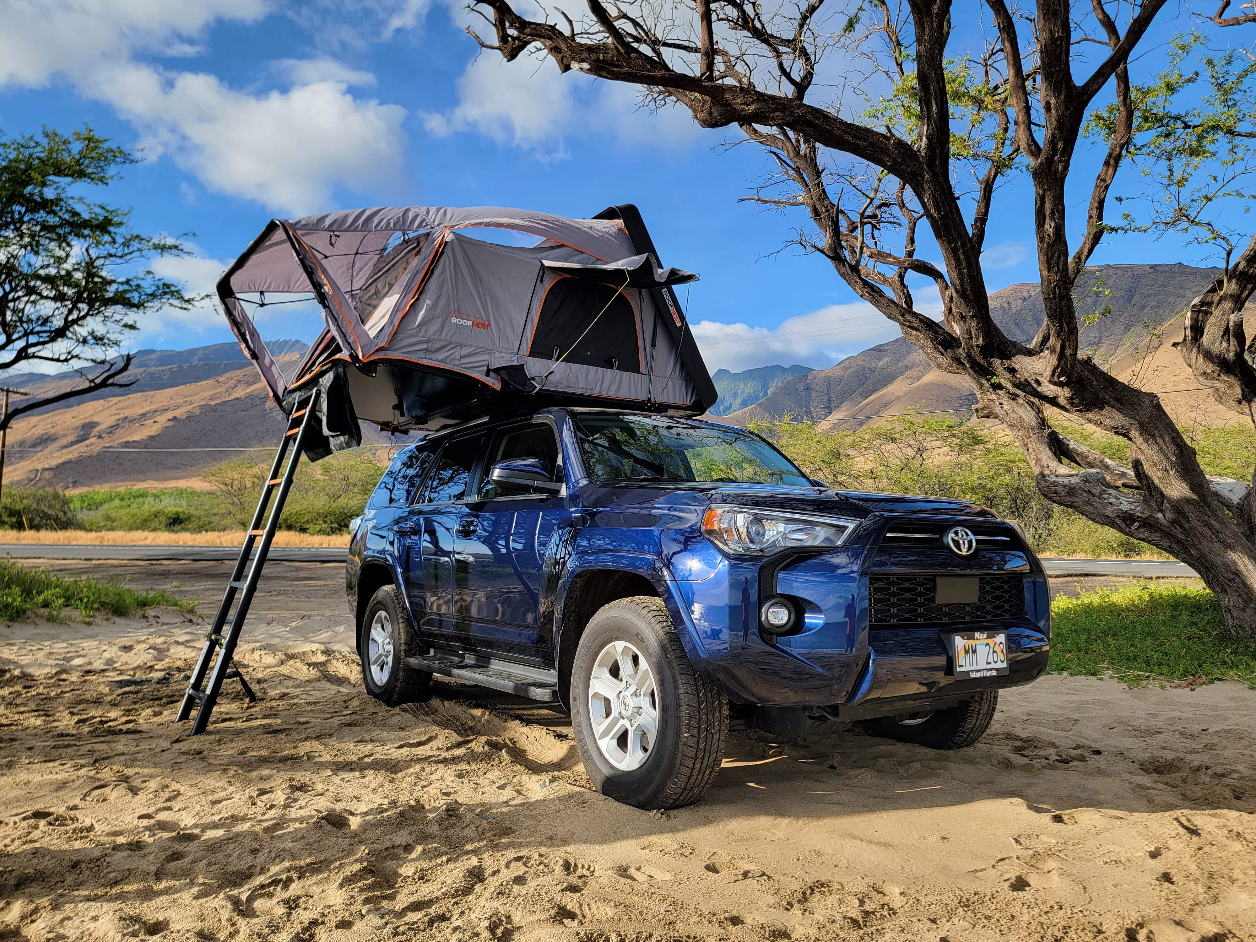 Toyota 4Runner by Easy Camping Maui