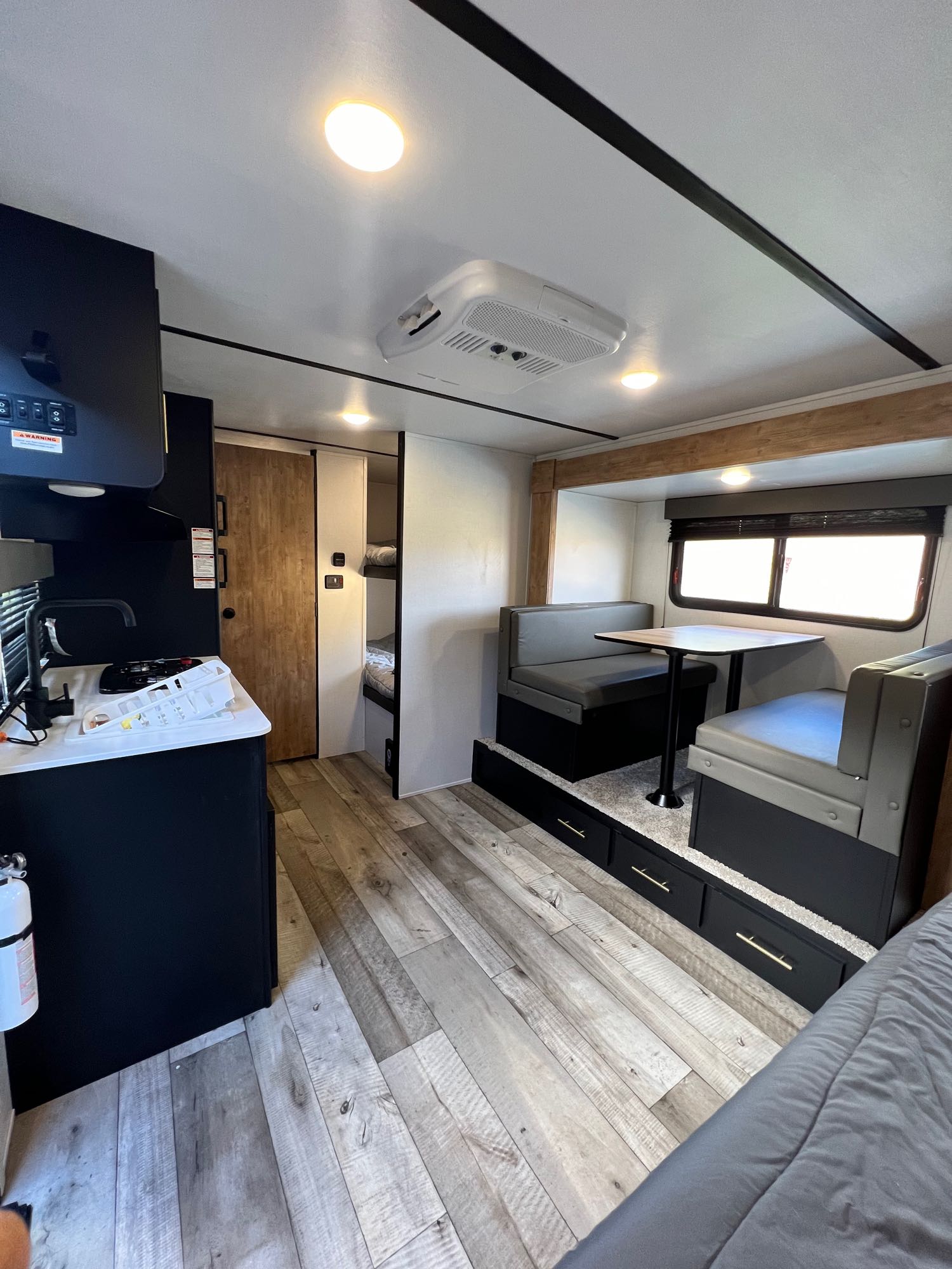 Travel trailer RV Rental 