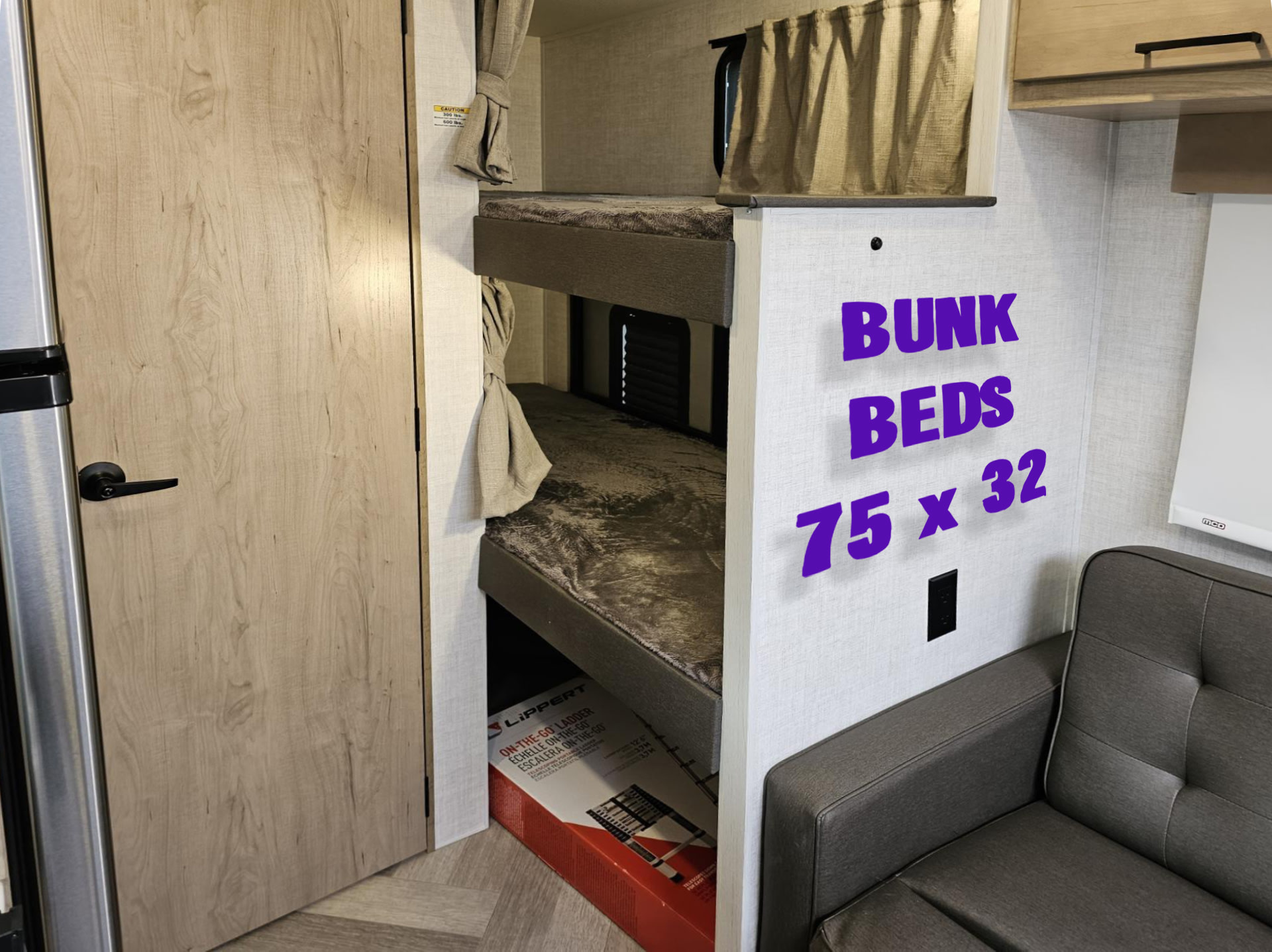 Spacious RV rental with 75x32 bunk beds, privacy curtains, and a sofa. Great for family trips!. Ember Overland 2022