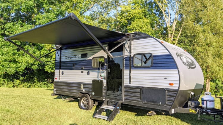 2021 Cherokee Wolf Pup 16BHS- bunk house