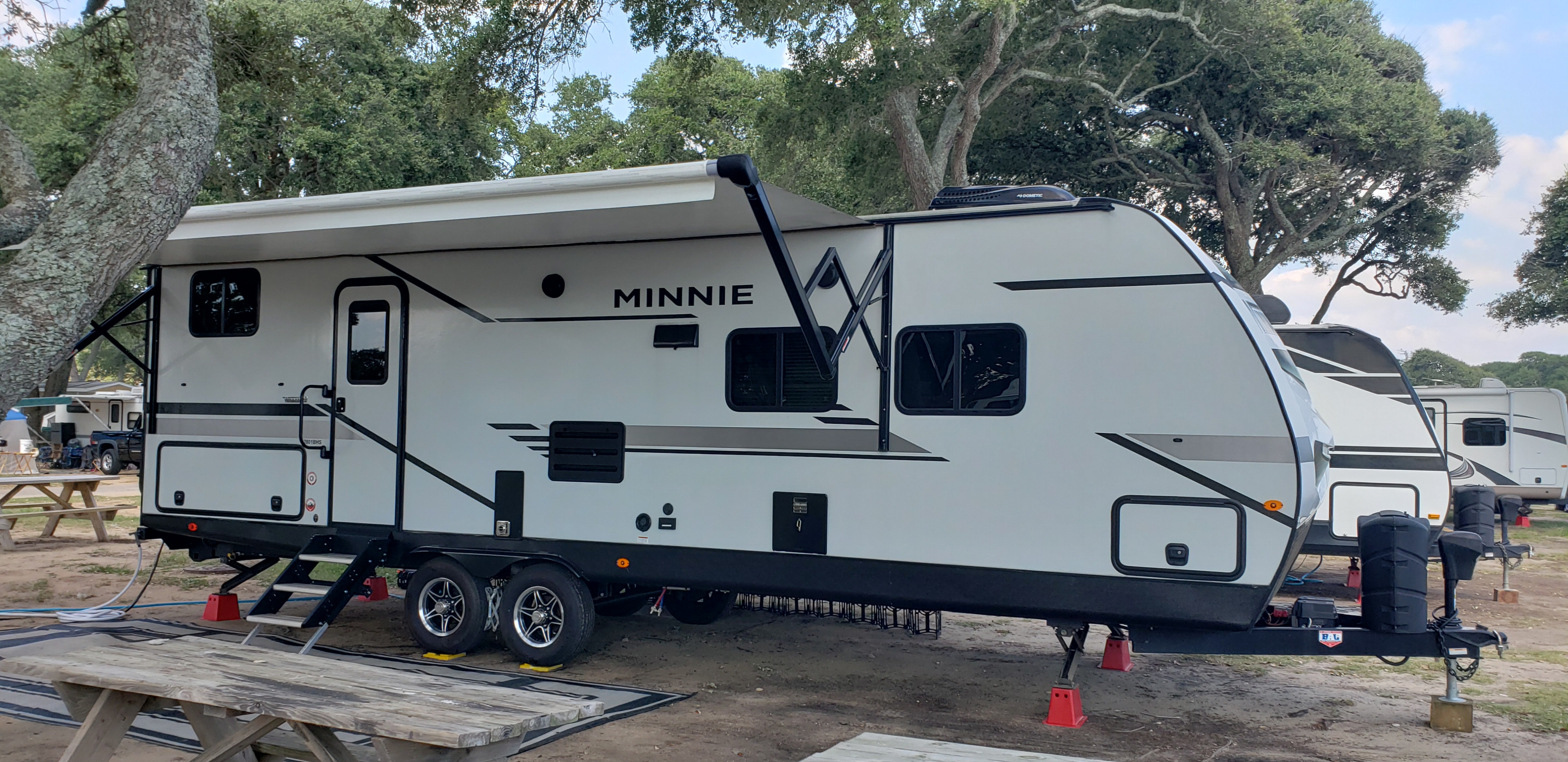 2021 Winnebago Minnie 2801BH