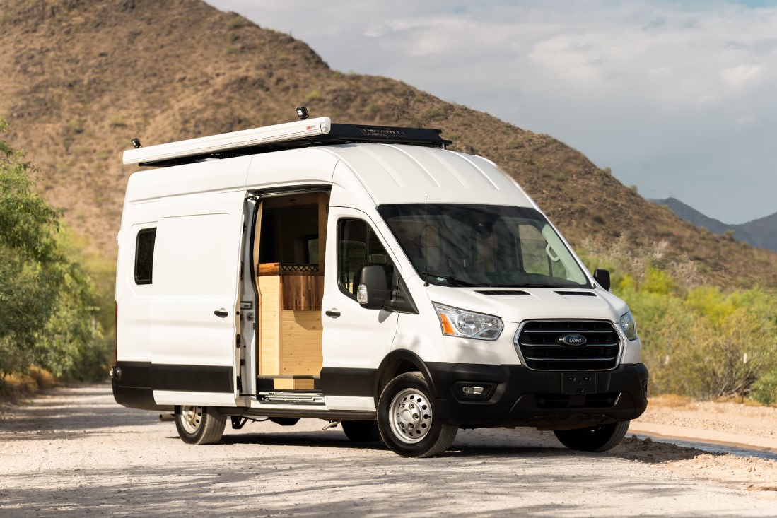 2023 Living Lucky Adventure Van Ford Transit