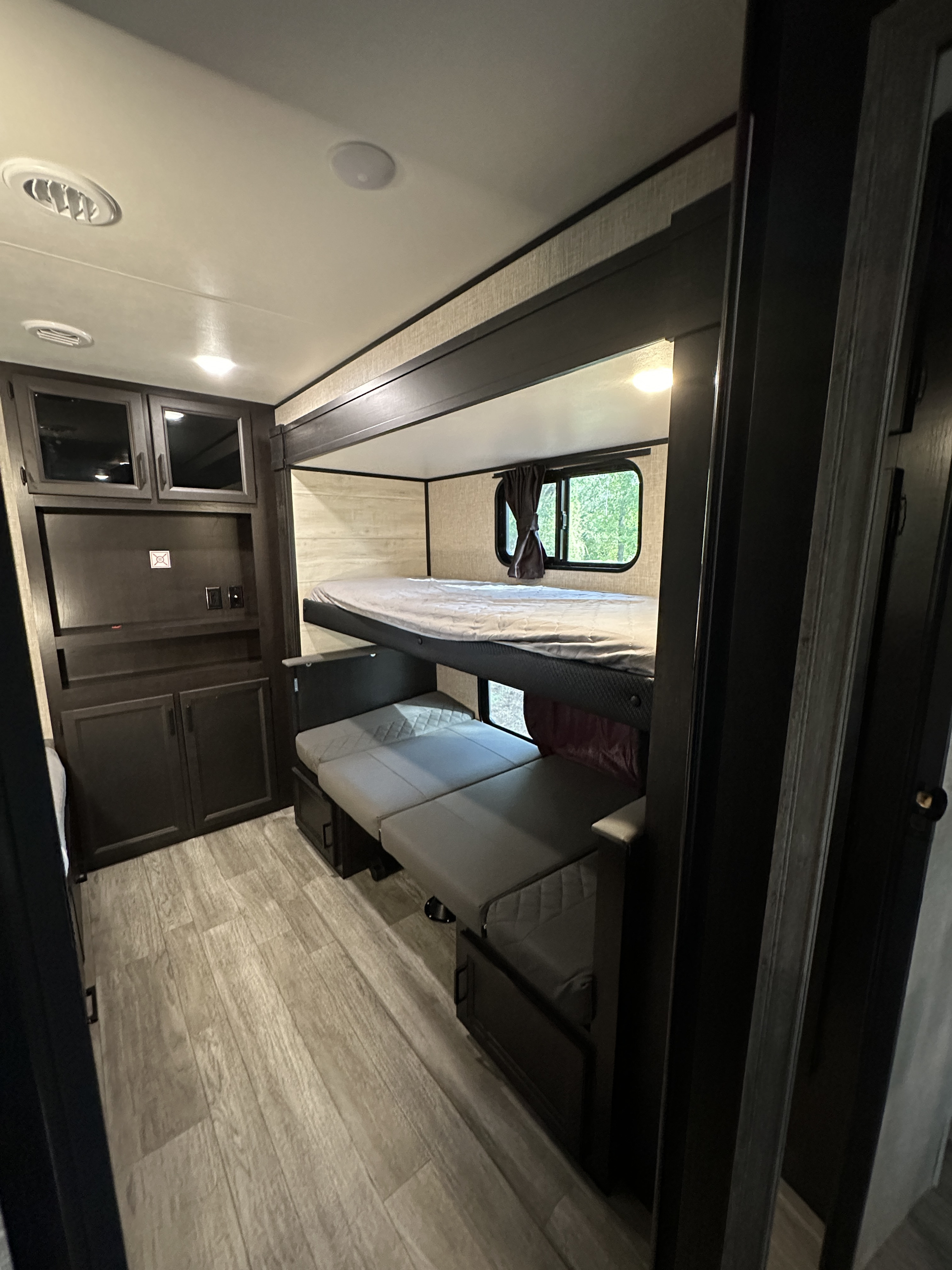 Bunk beds . Jayco Jay Flight 2023