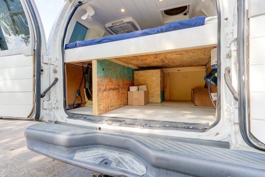 Camper van RV Rental 