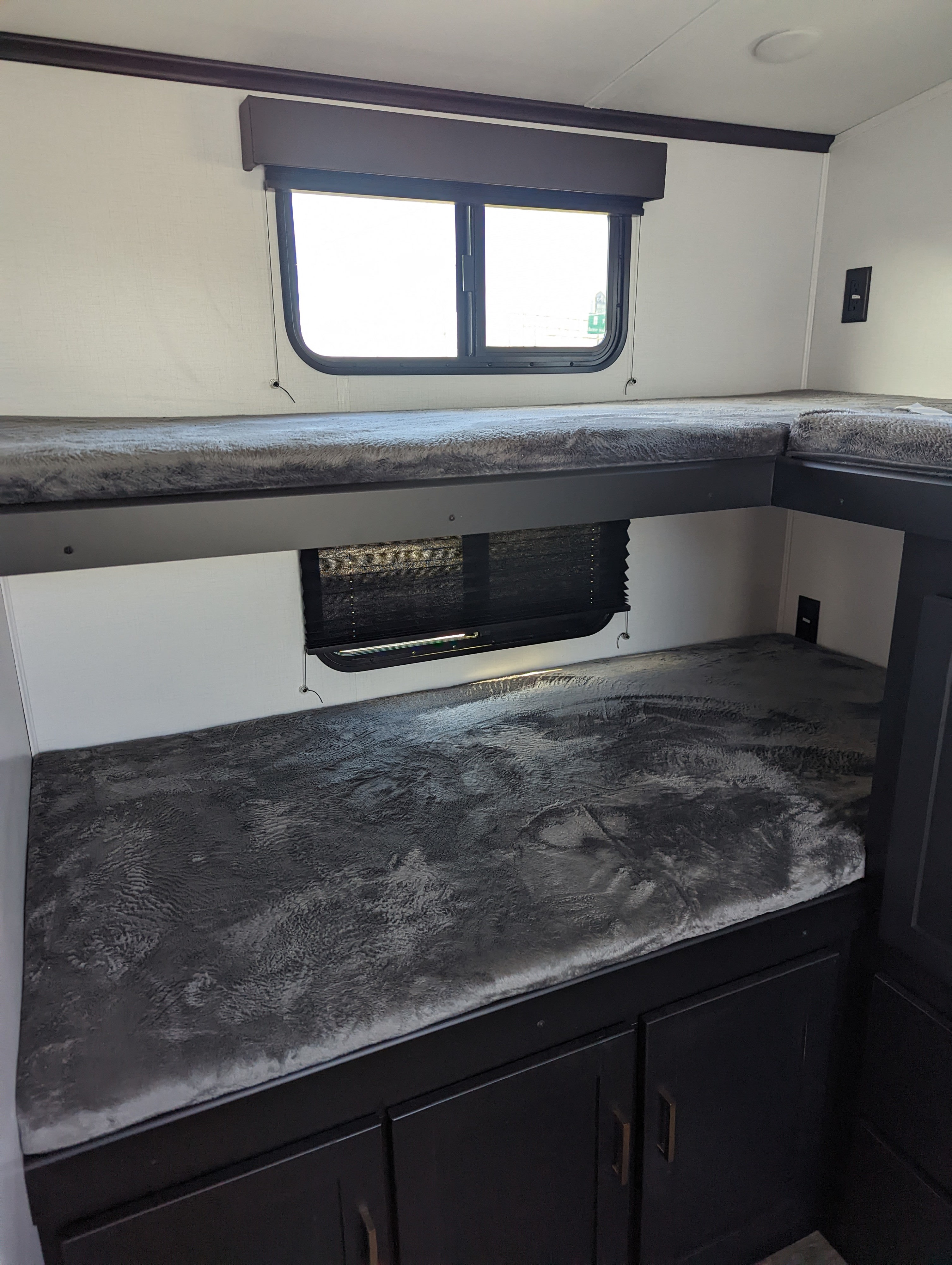 Bunk Beds. Keystone RV Outback Ultra-Lite 2022