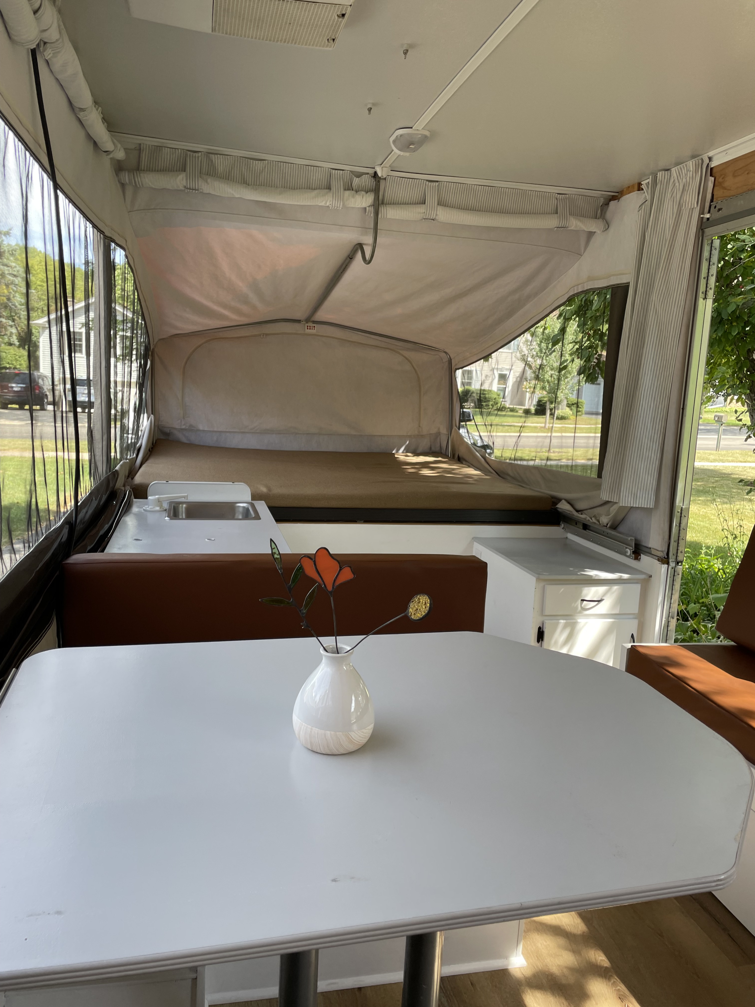 Folding trailer RV Rental 