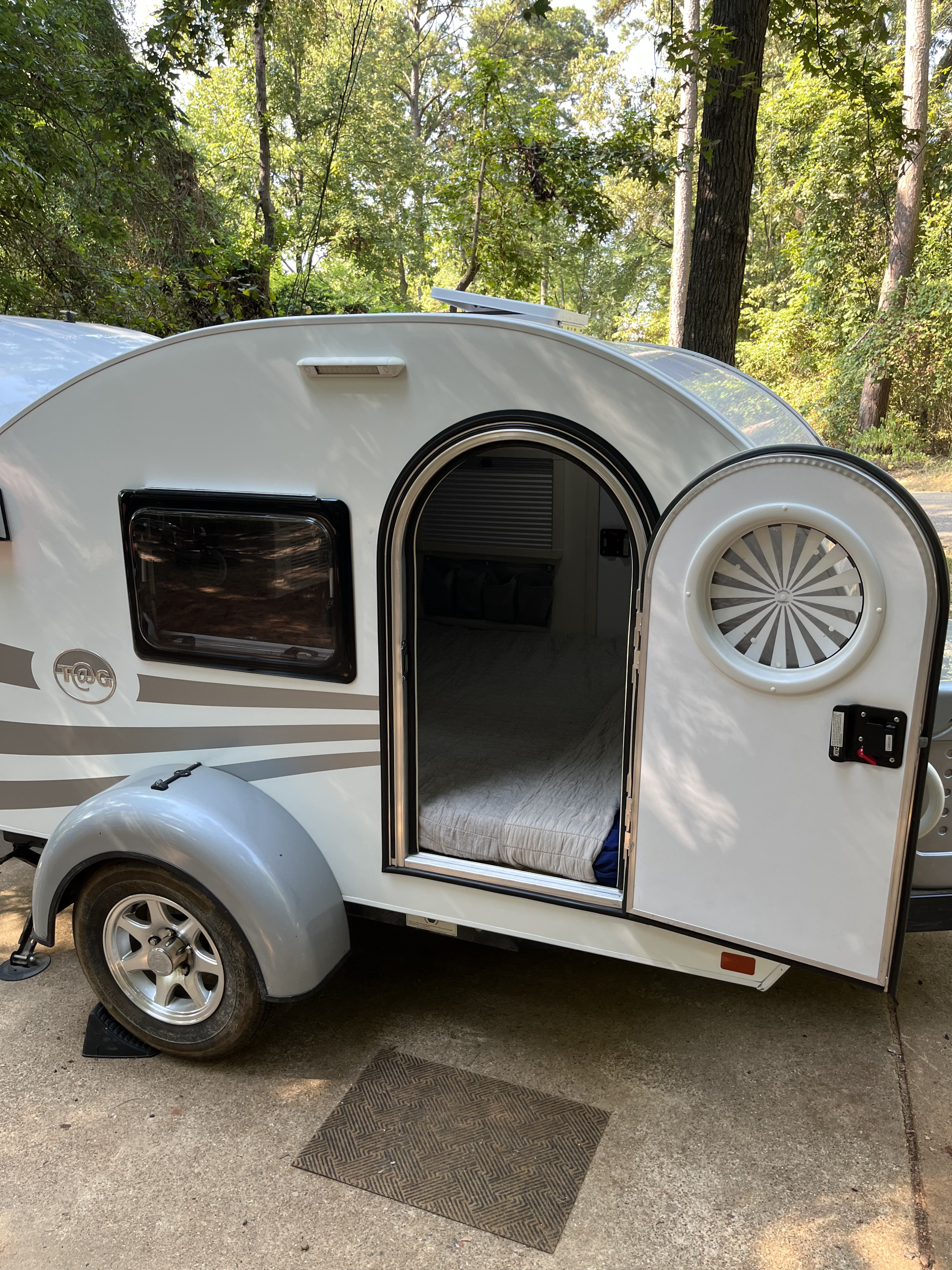 Travel trailer RV Rental 