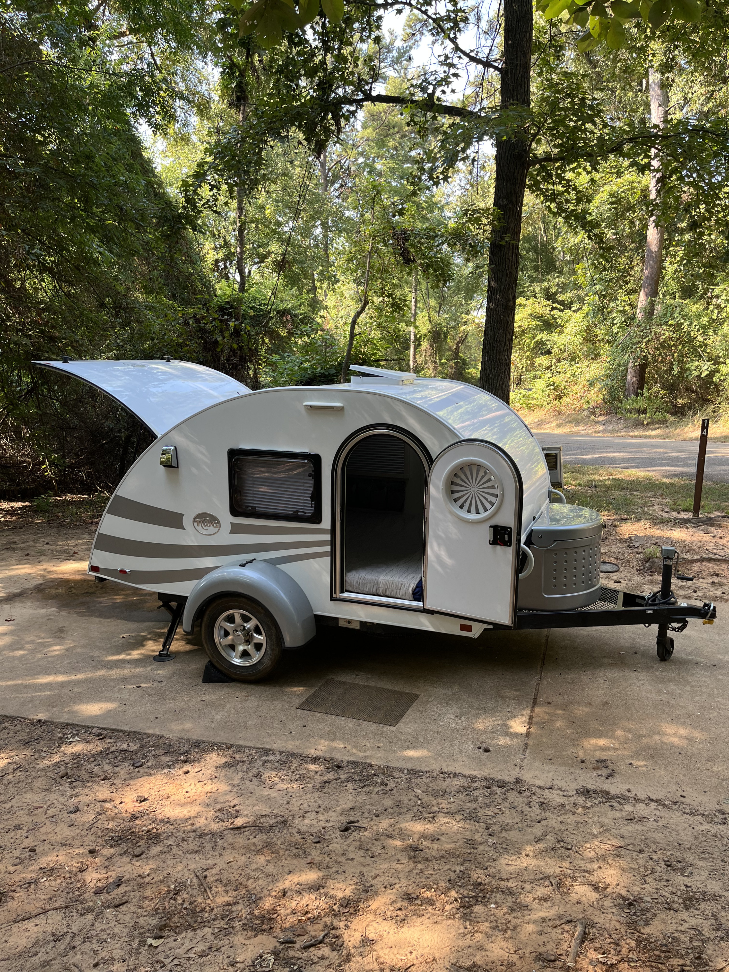 Travel trailer RV Rental 