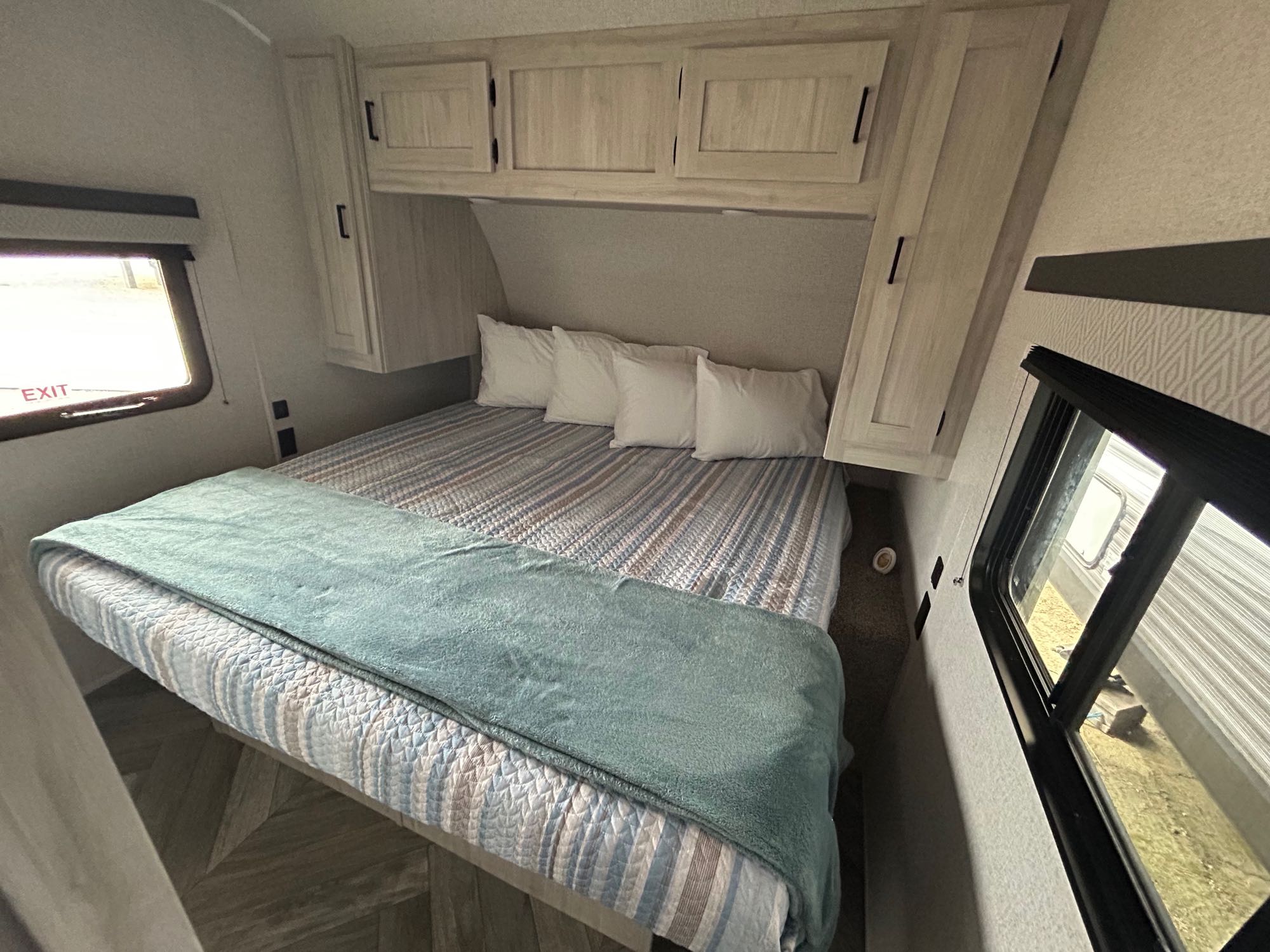 Travel trailer RV Rental 