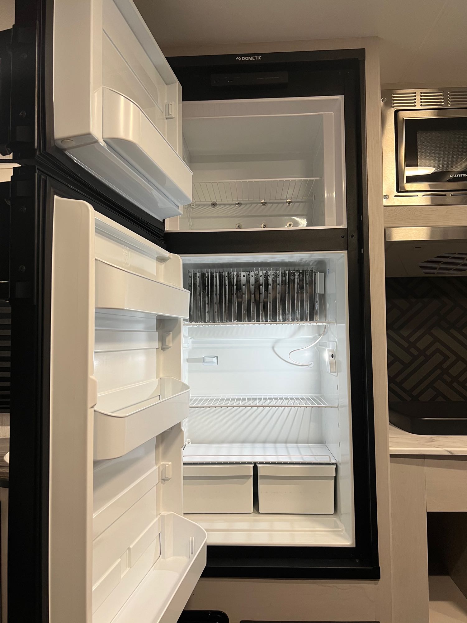 Travel trailer RV Rental 