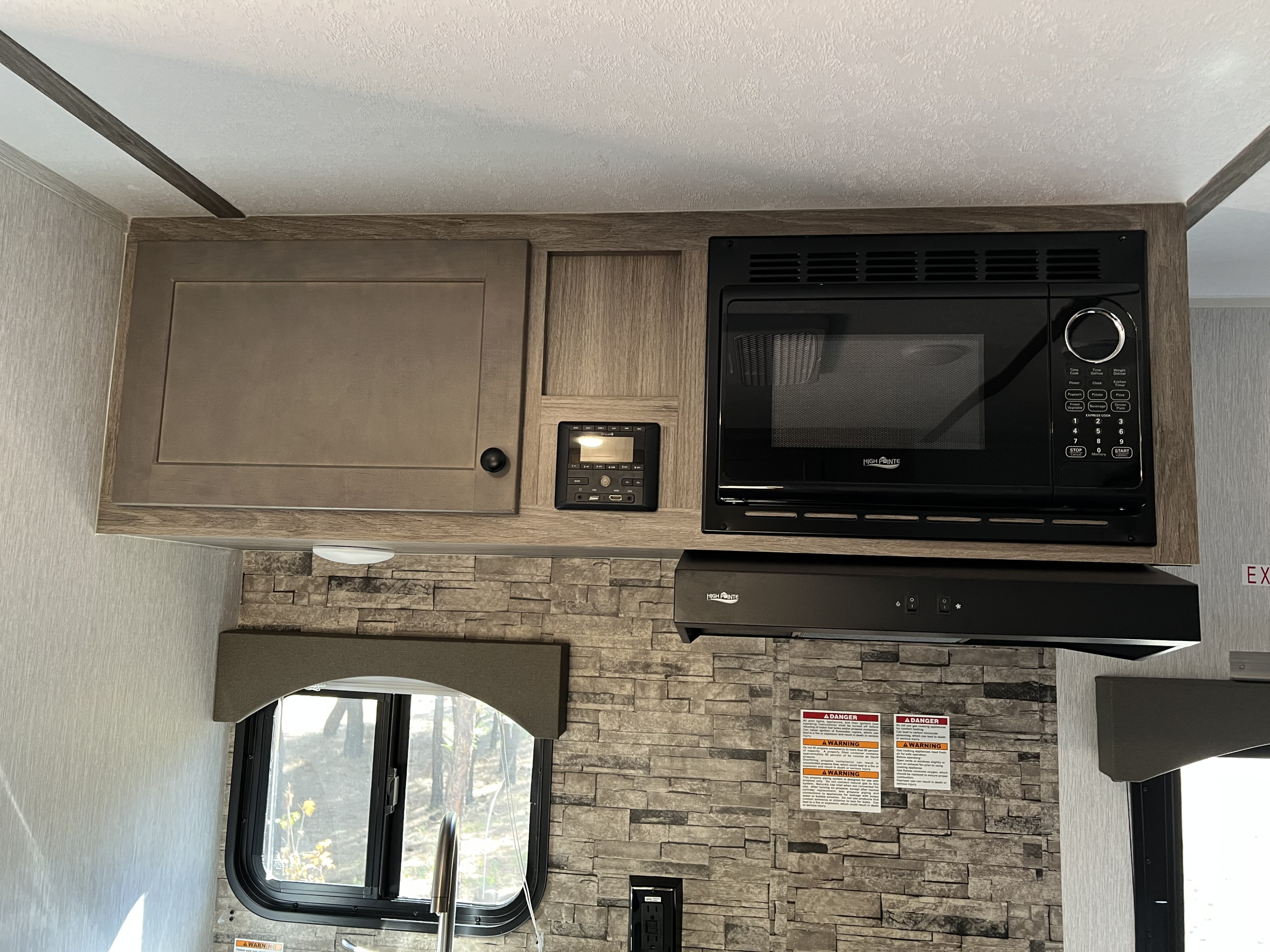 Travel trailer RV Rental 