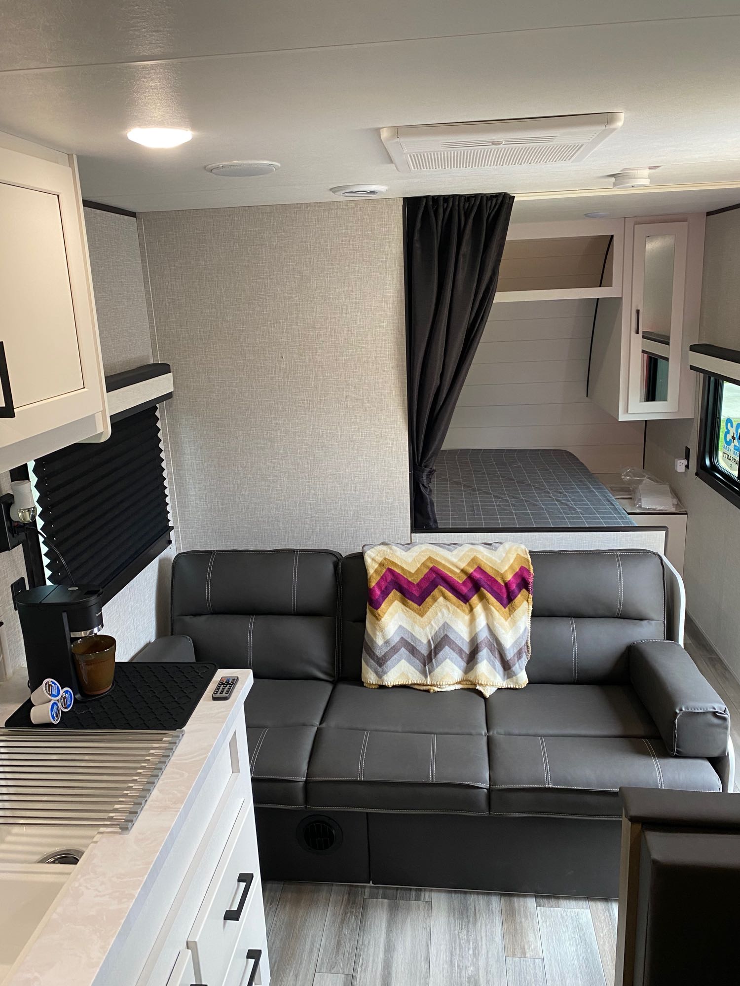 Travel trailer RV Rental 