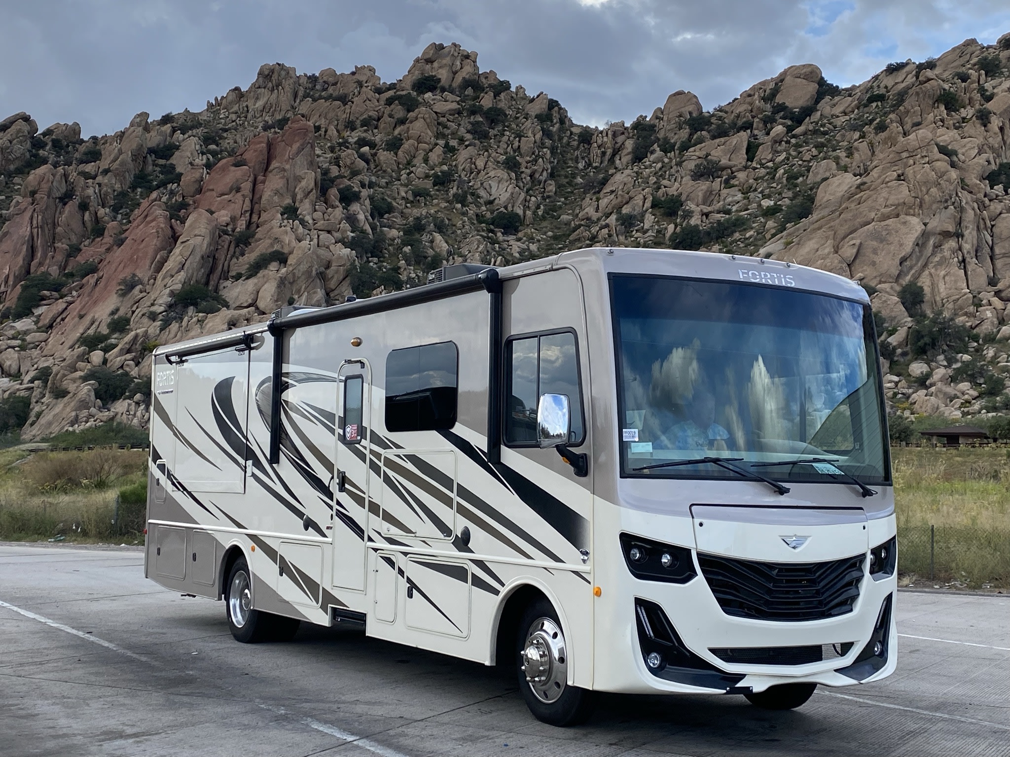 We deliver! 2021 Class A Motorhome--Fleetwood Fortis 32RW